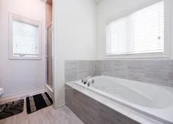 Photo 34 of 10 O'connor Crescent, Brampton, Northwest Brampton — HOMEH
