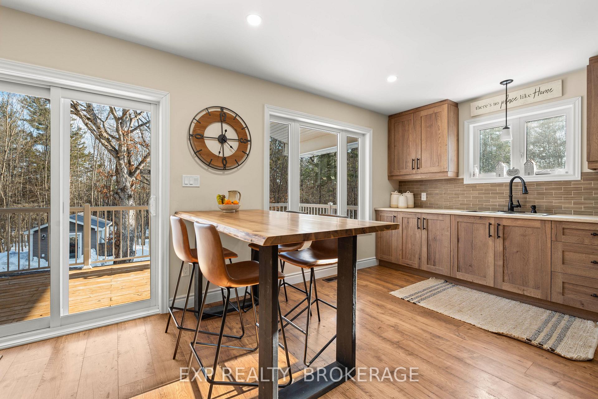 Photo 6 of 2579 Desert Lake Road, Frontenac, Frontenac South — HOMEH