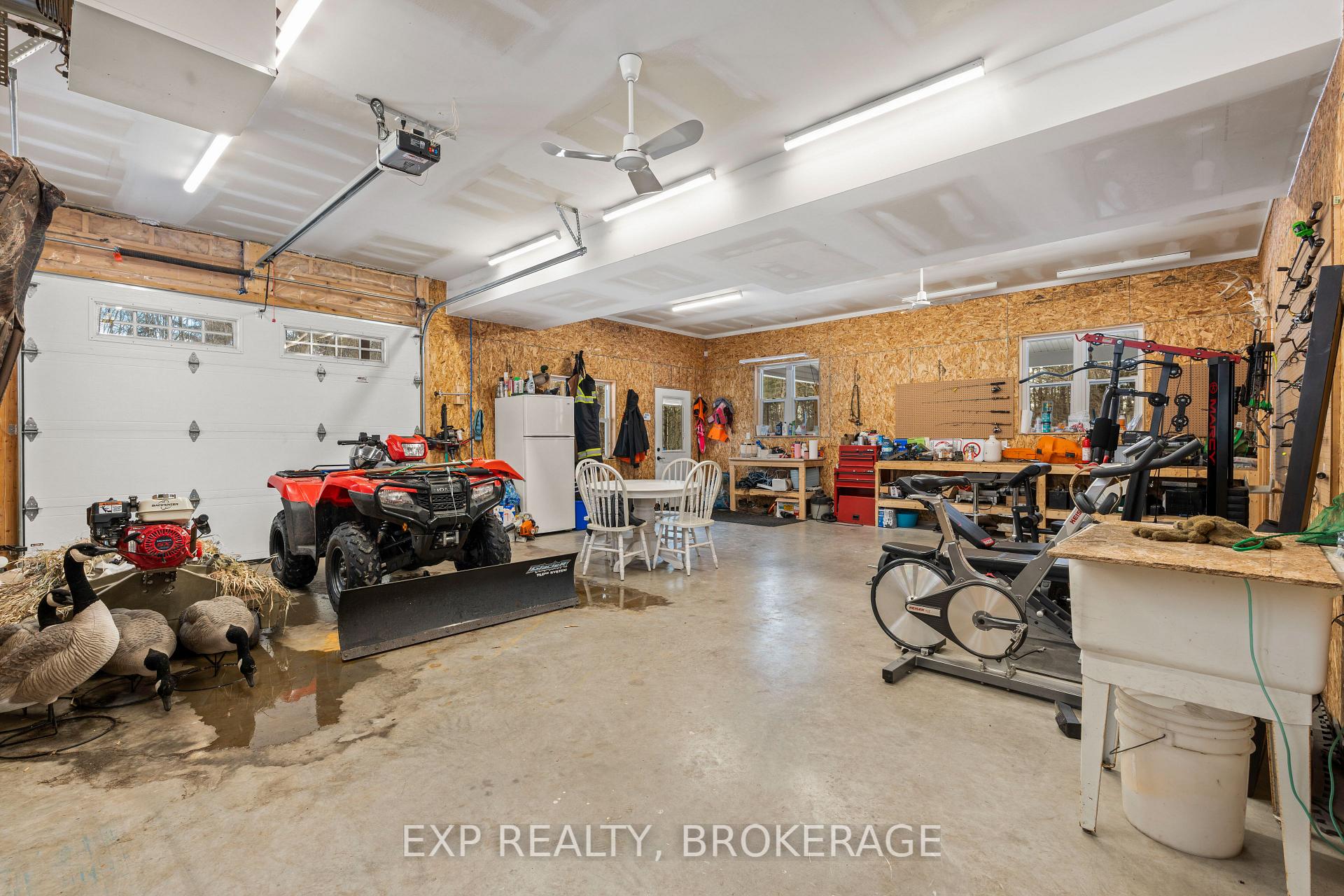 Photo 23 of 2579 Desert Lake Road, Frontenac, Frontenac South — HOMEH