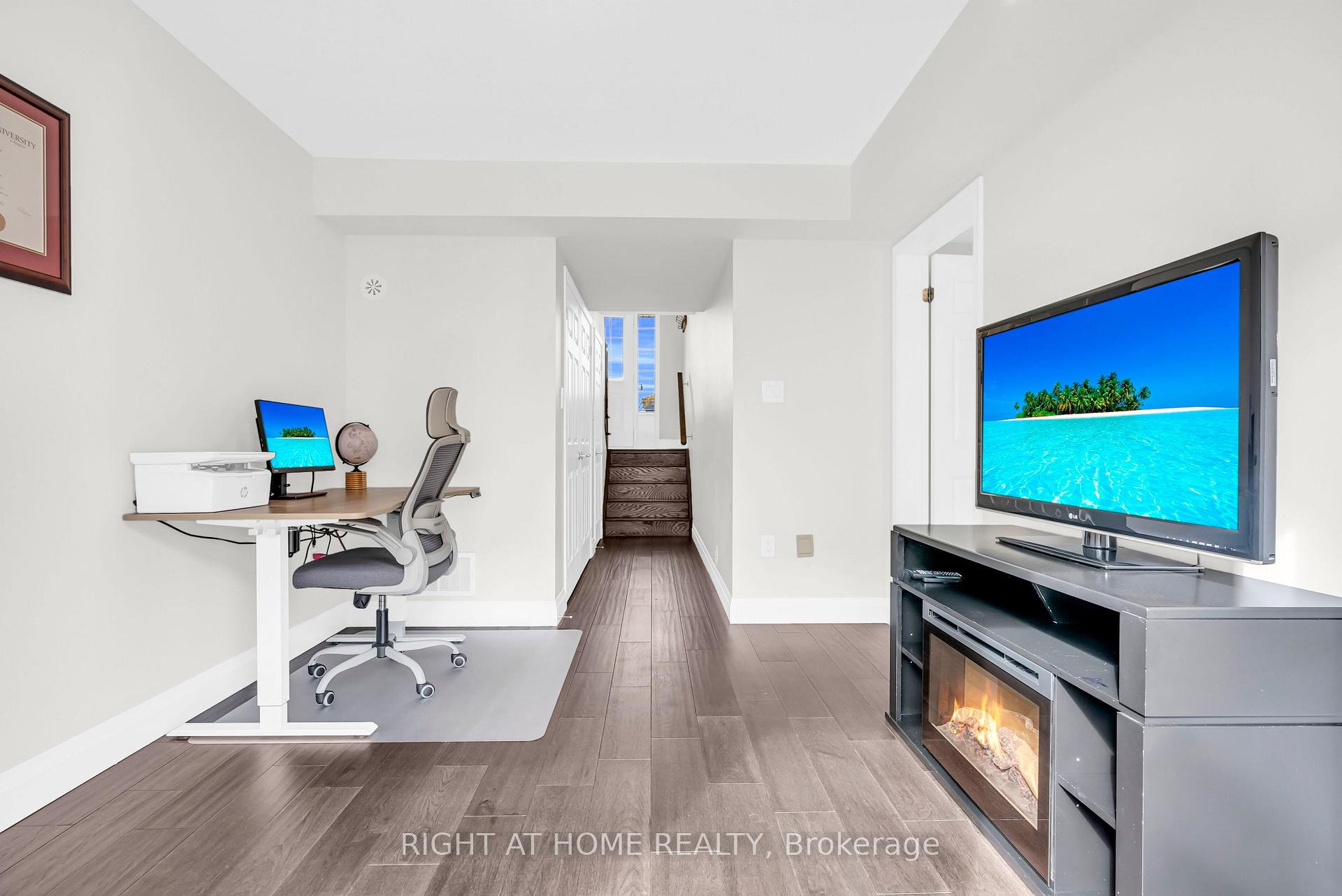 Photo 26 of 37 Ariel Road, Brampton, Northwest Brampton — HOMEH