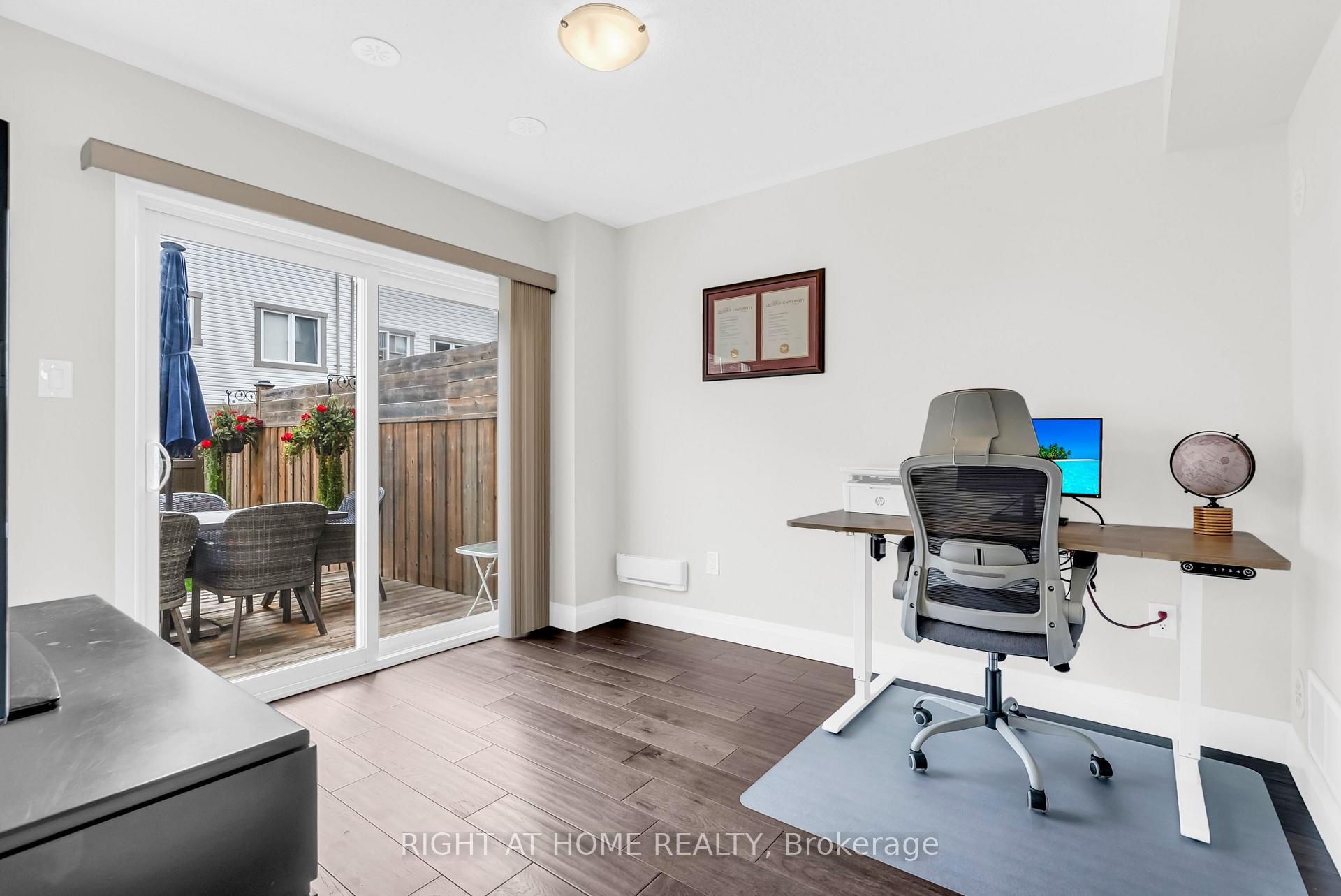 Photo 27 of 37 Ariel Road, Brampton, Northwest Brampton — HOMEH