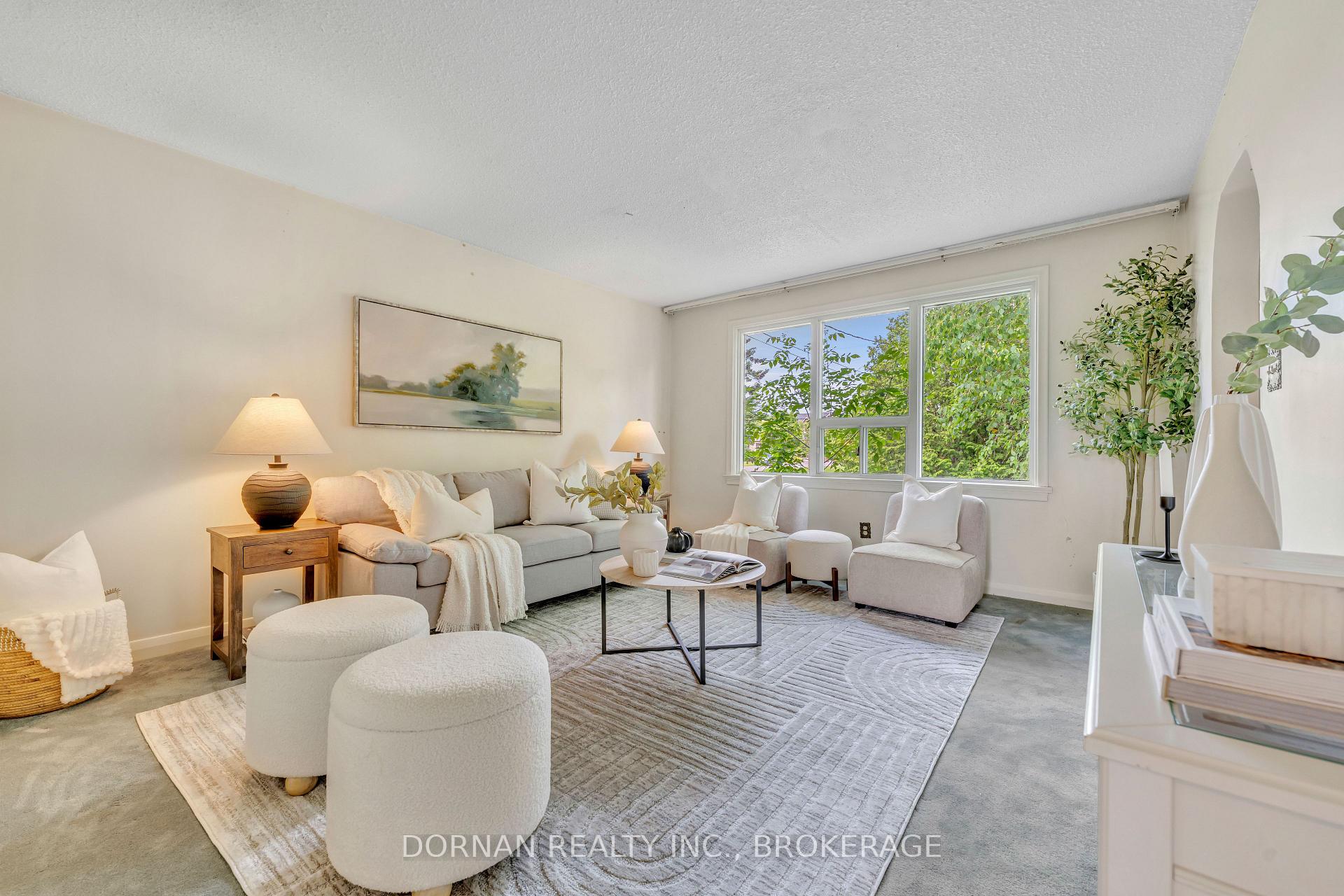 Photo 10 of 38 Darlington Boulevard, Clarington, Courtice — HOMEH
