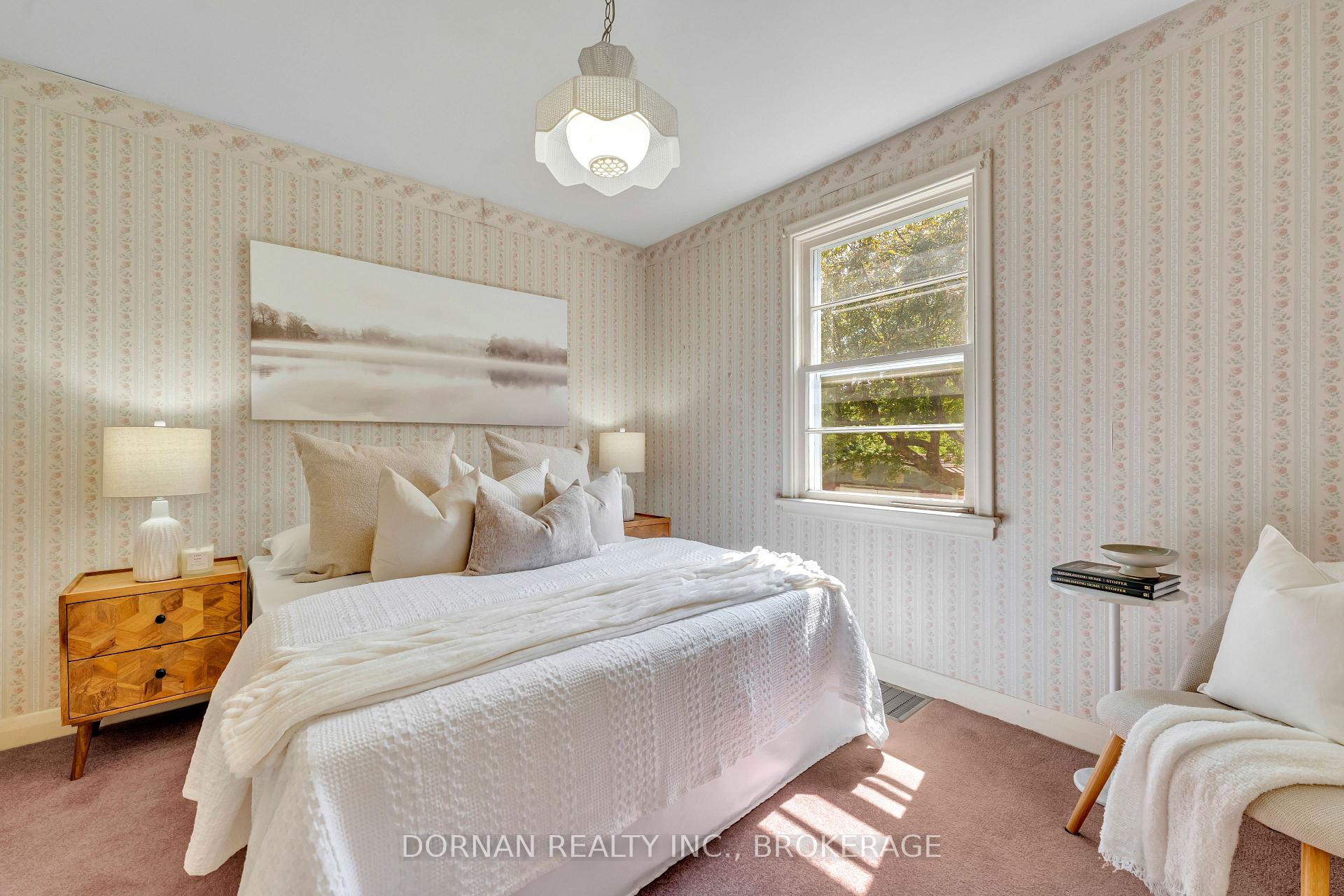 Photo 19 of 38 Darlington Boulevard, Clarington, Courtice — HOMEH