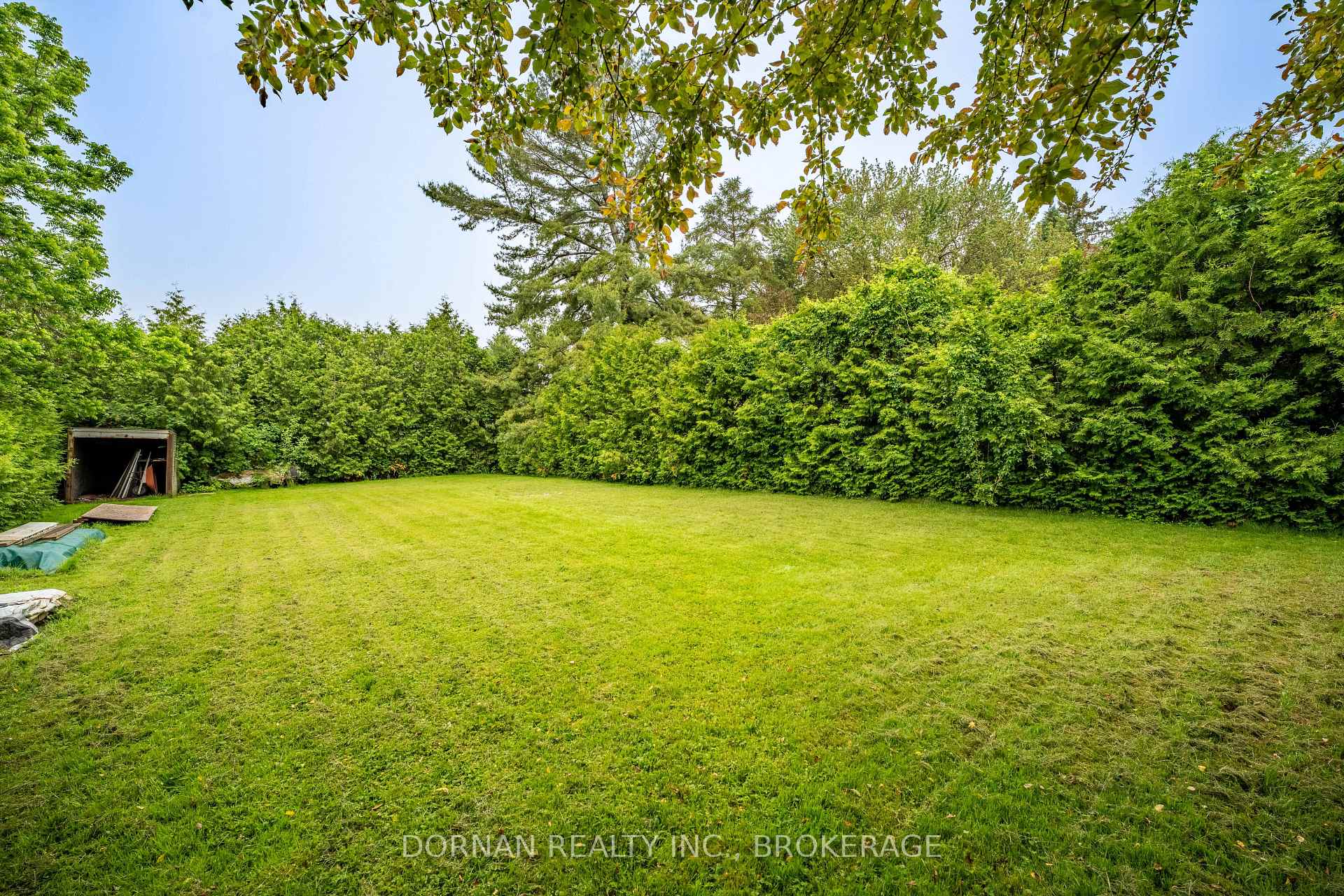 Photo 28 of 38 Darlington Boulevard, Clarington, Courtice — HOMEH