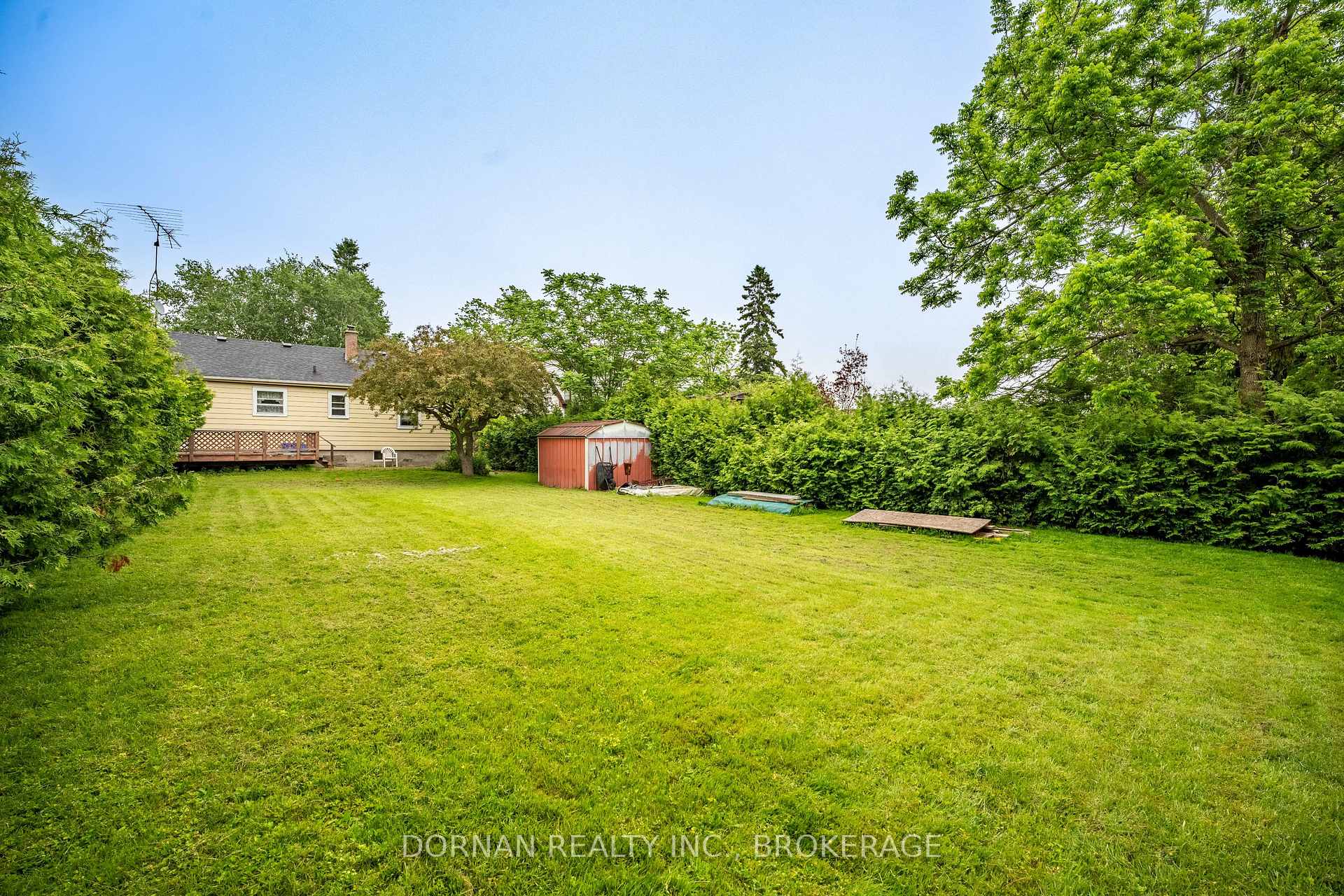 Photo 30 of 38 Darlington Boulevard, Clarington, Courtice — HOMEH