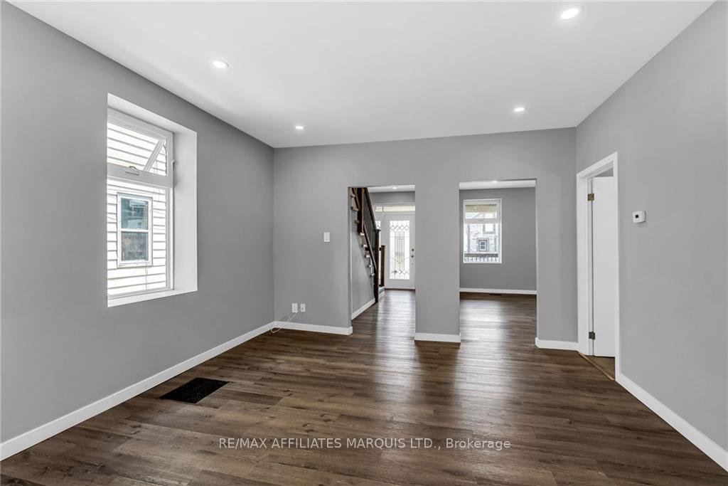 Photo 3 of 419 Water Street E, Cornwall — HOMEH