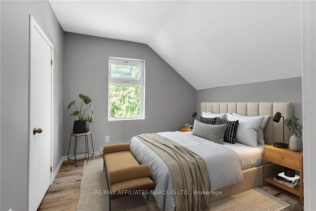 Photo 25 of 419 Water Street E, Cornwall — HOMEH