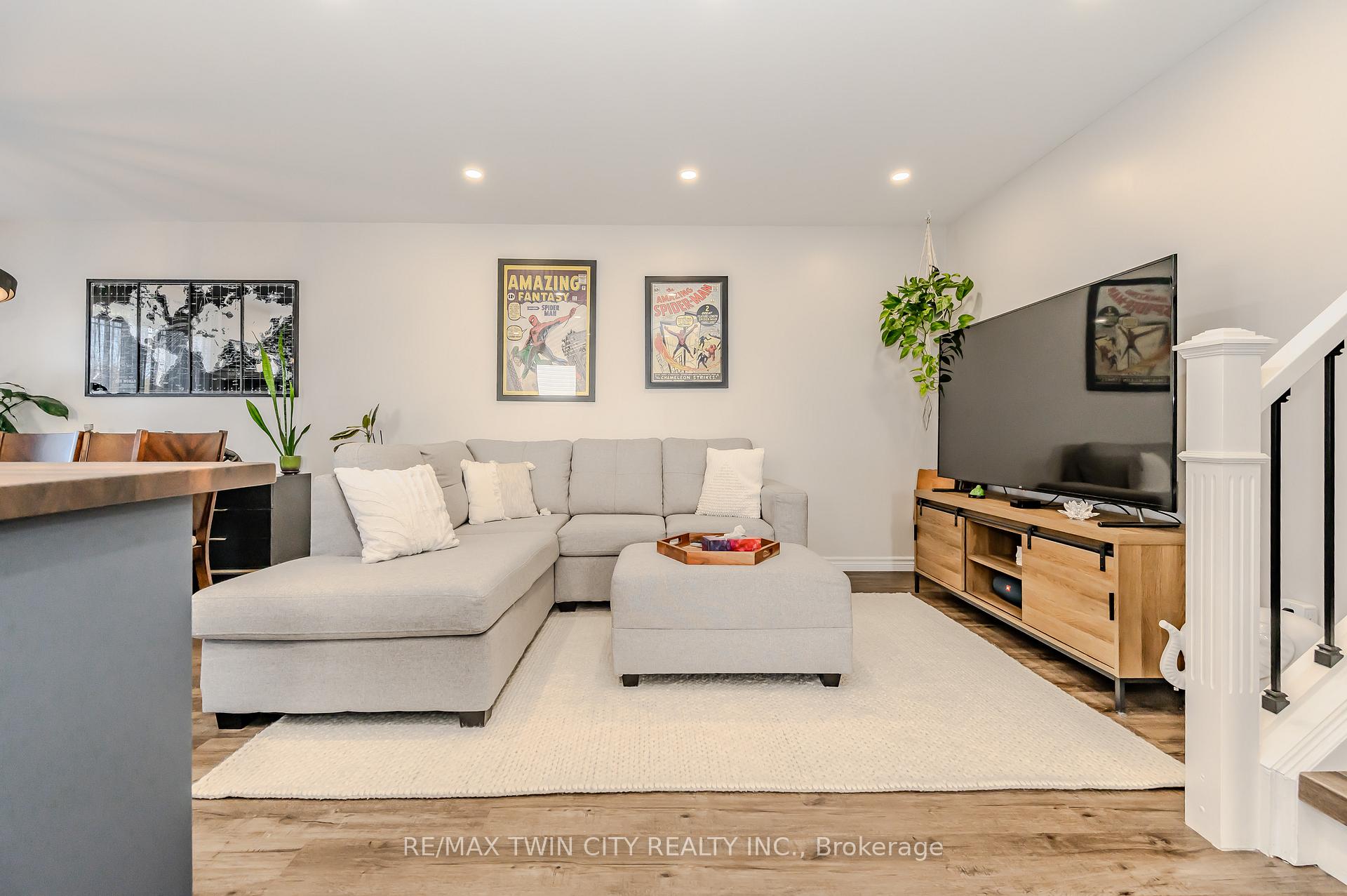 Photo 15 of 518 Mortimer Drive, Cambridge — HOMEH