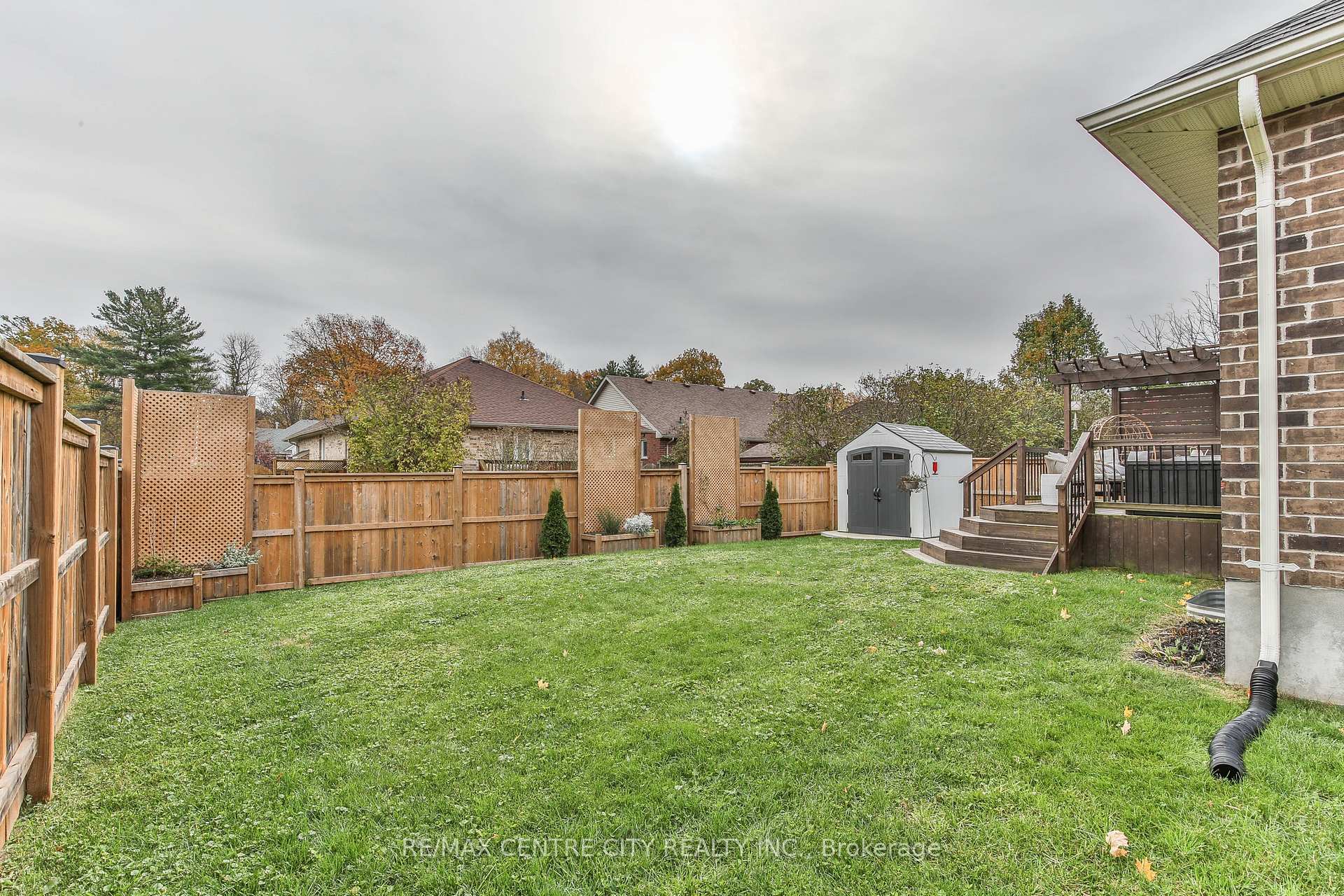 Photo 32 of 177 Tarry Parkway, Aylmer — HOMEH