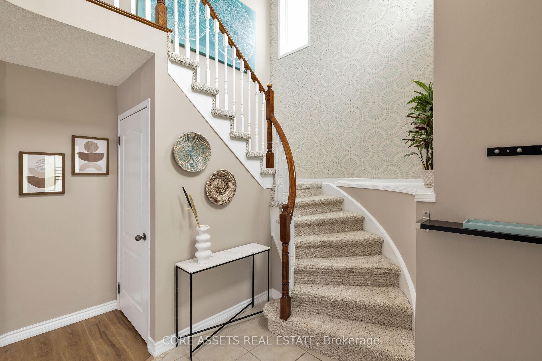 Photo 4 of 170 Harmer Drive, Clarington, Newcastle — HOMEH