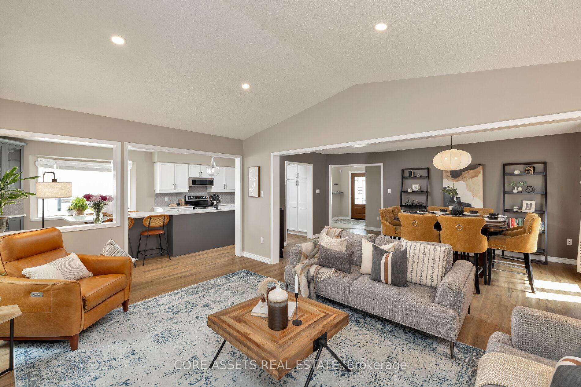 Photo 11 of 170 Harmer Drive, Clarington, Newcastle — HOMEH