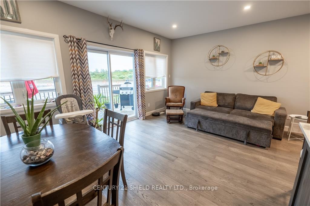 Photo 6 of 142 Bellwood Drive, Cornwall — HOMEH