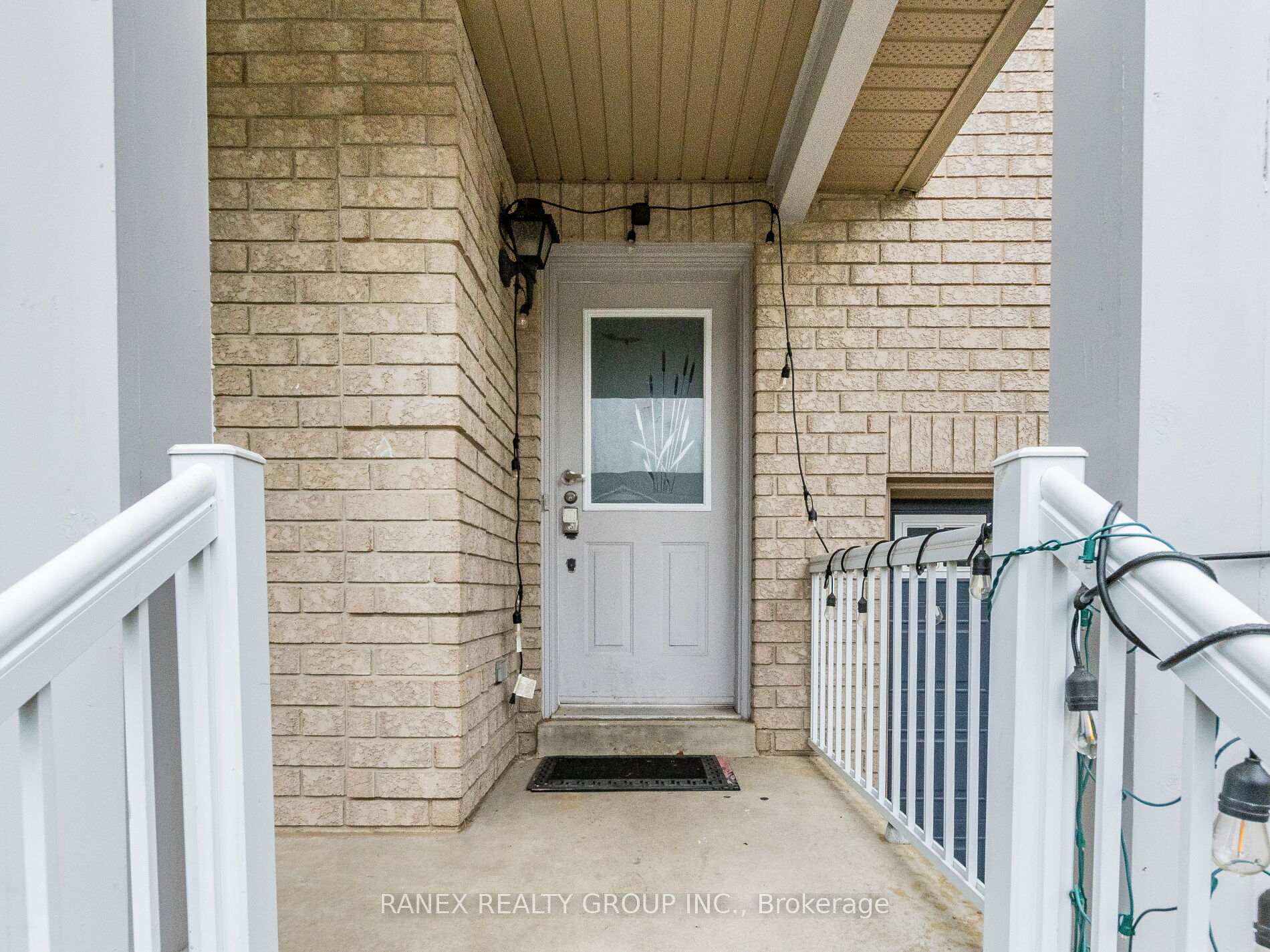 Photo 4 of 18 Tundra Swan Road, Brampton, Sandringham-Wellington — HOMEH