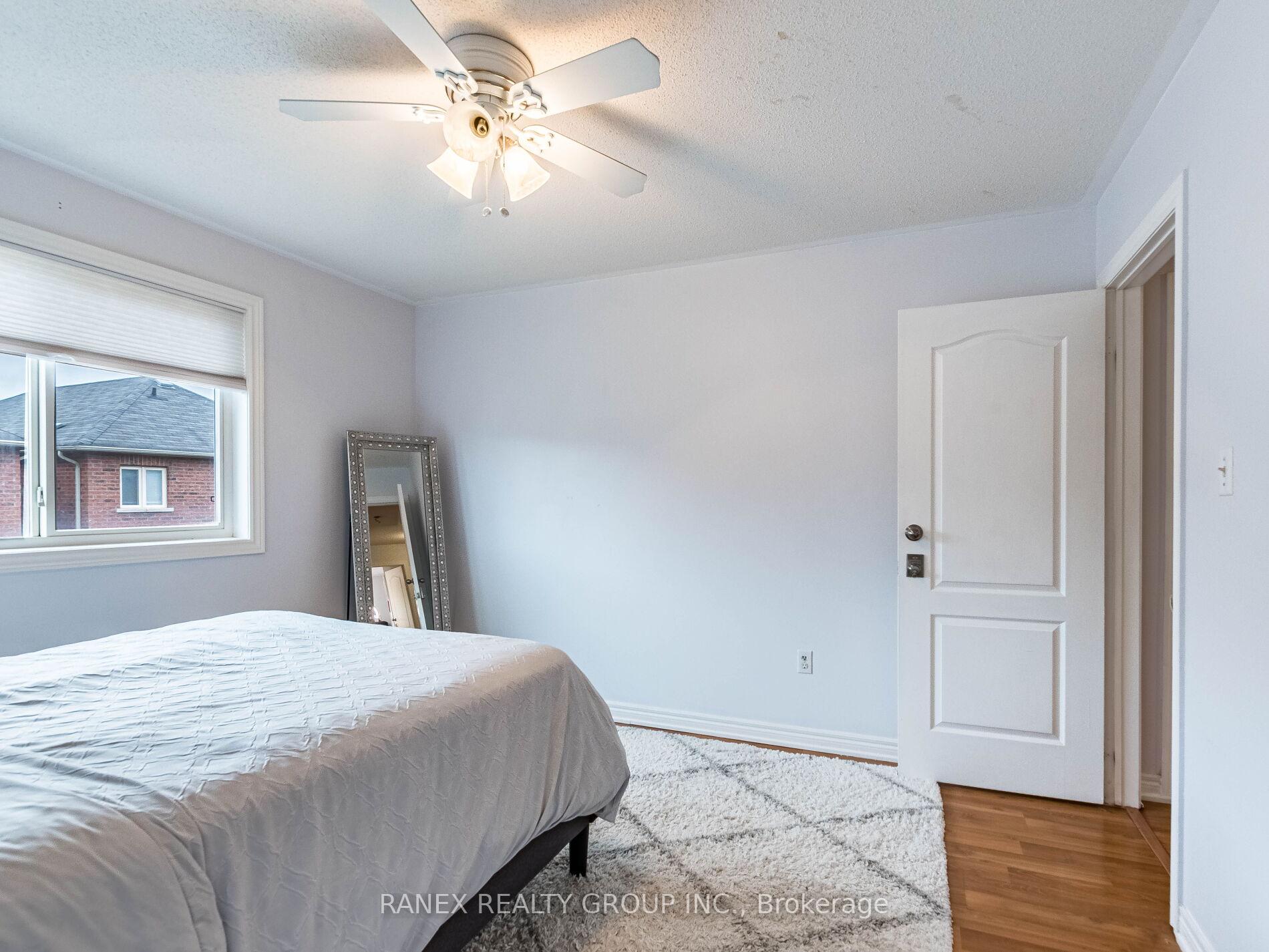 Photo 29 of 18 Tundra Swan Road, Brampton, Sandringham-Wellington — HOMEH