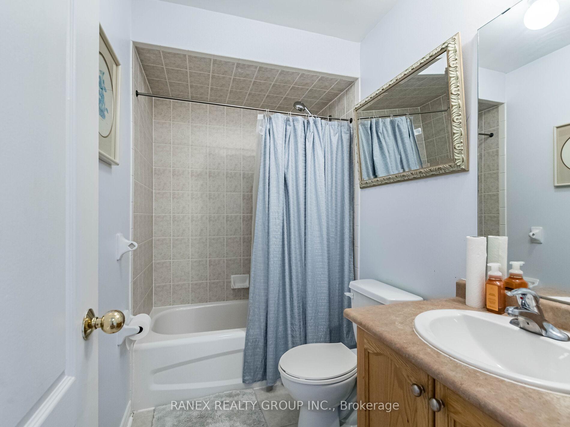 Photo 35 of 18 Tundra Swan Road, Brampton, Sandringham-Wellington — HOMEH