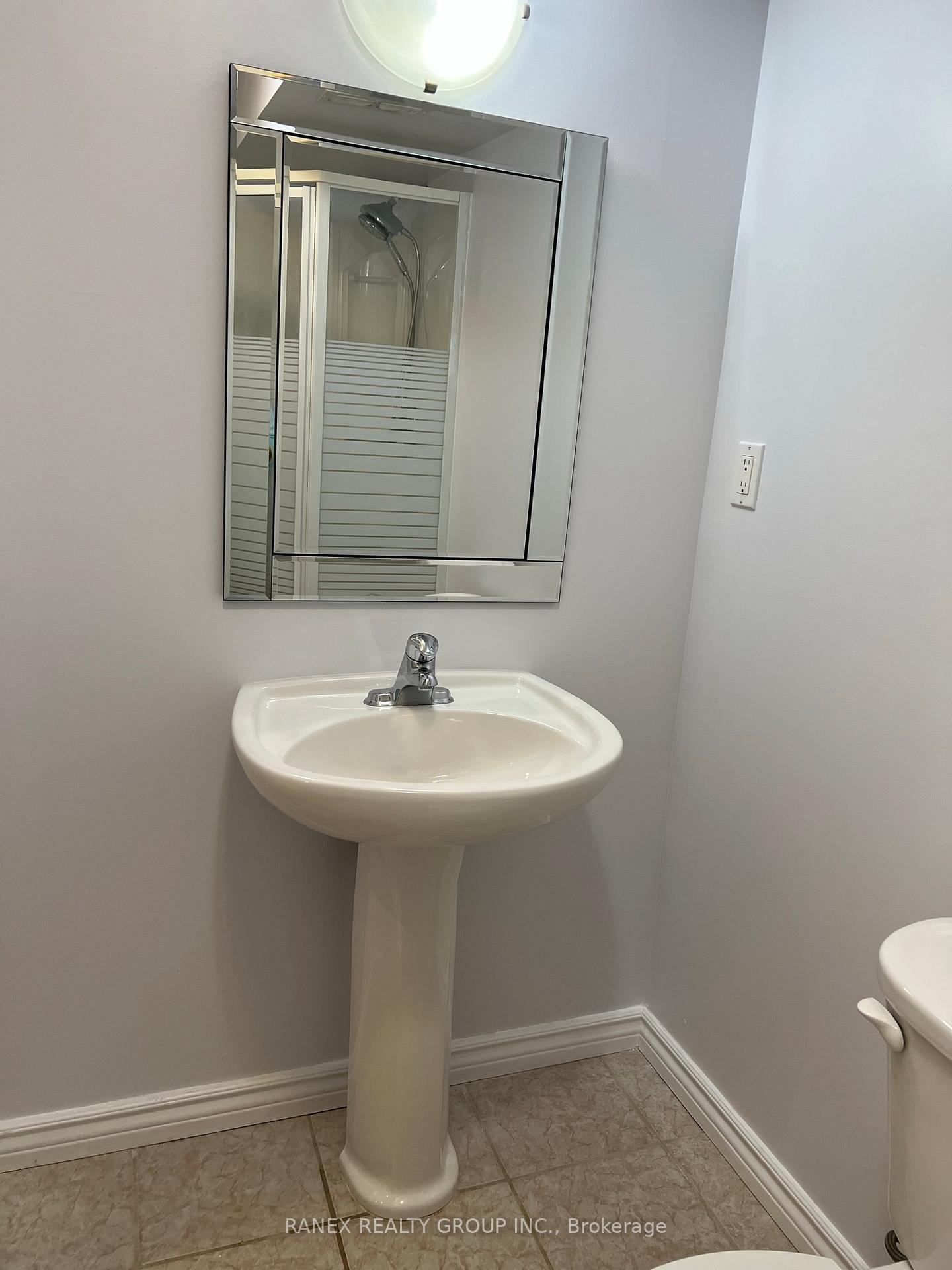 Photo 43 of 18 Tundra Swan Road, Brampton, Sandringham-Wellington — HOMEH