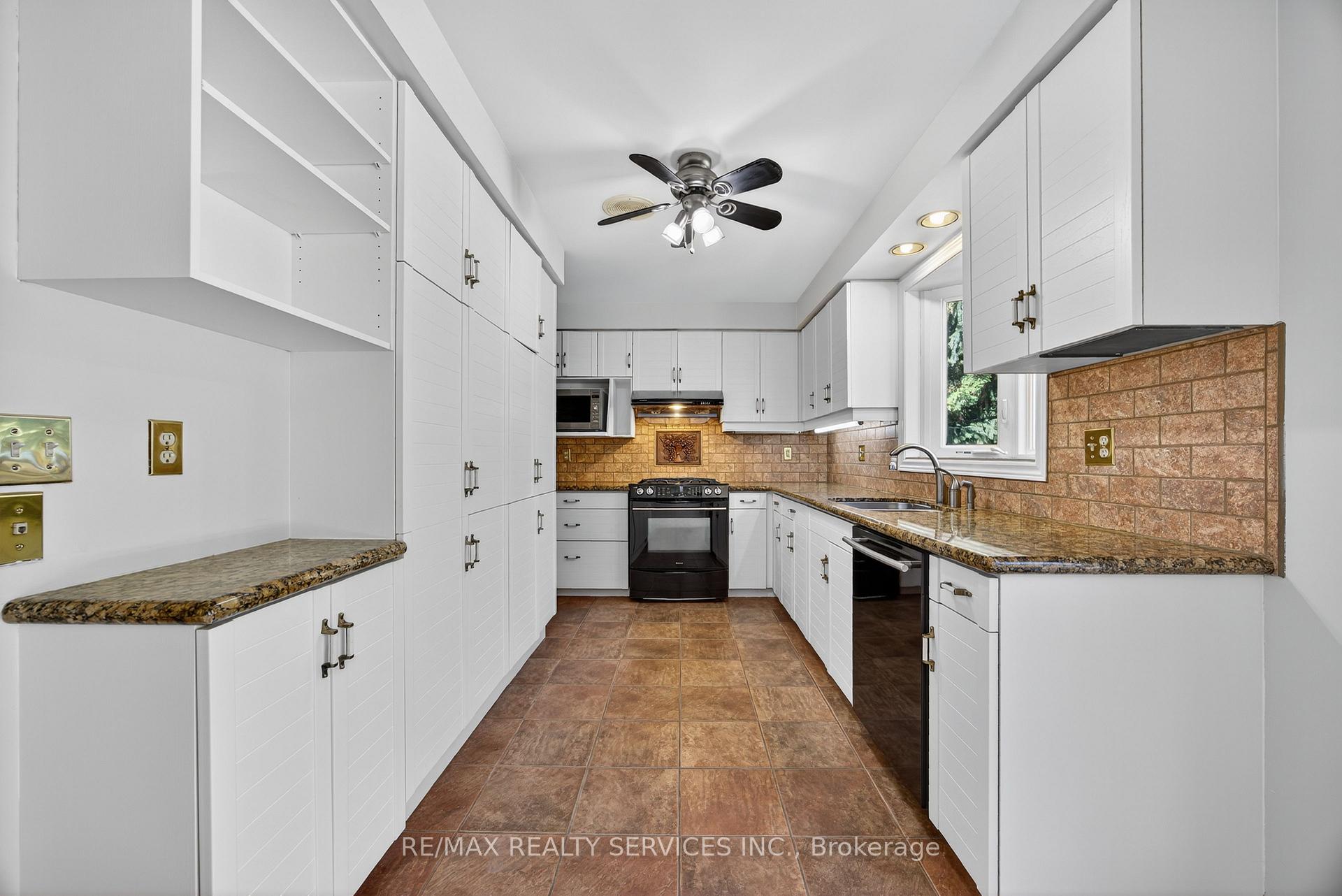 Photo 7 of 43 Mccort Drive, Caledon, Caledon Village — HOMEH