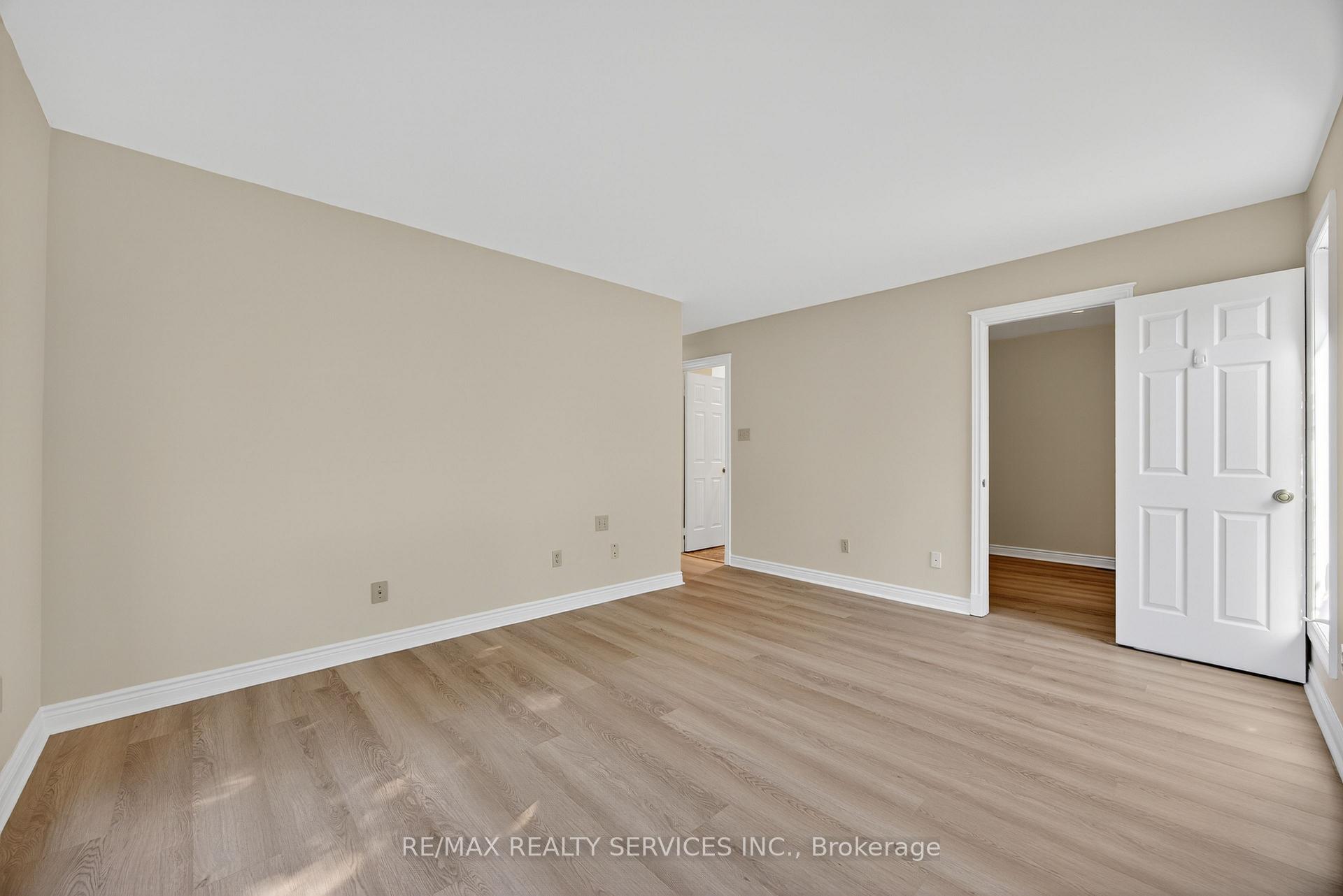 Photo 17 of 43 Mccort Drive, Caledon, Caledon Village — HOMEH