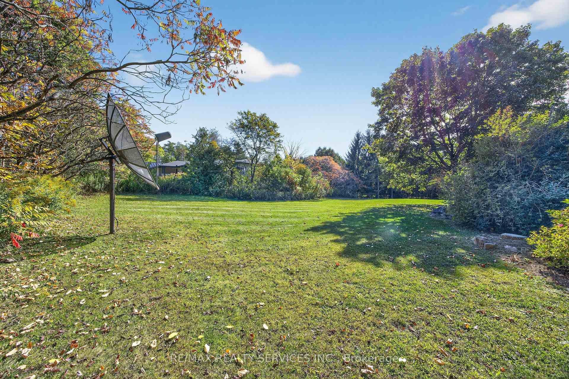 Photo 39 of 43 Mccort Drive, Caledon, Caledon Village — HOMEH