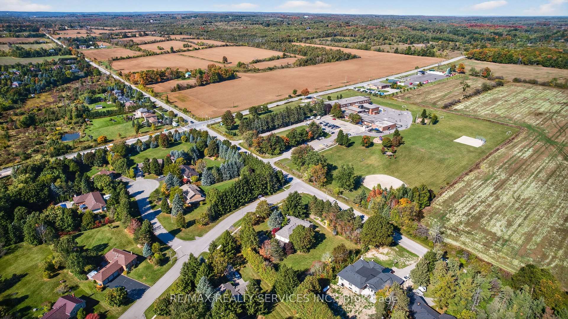 Photo 50 of 43 Mccort Drive, Caledon, Caledon Village — HOMEH