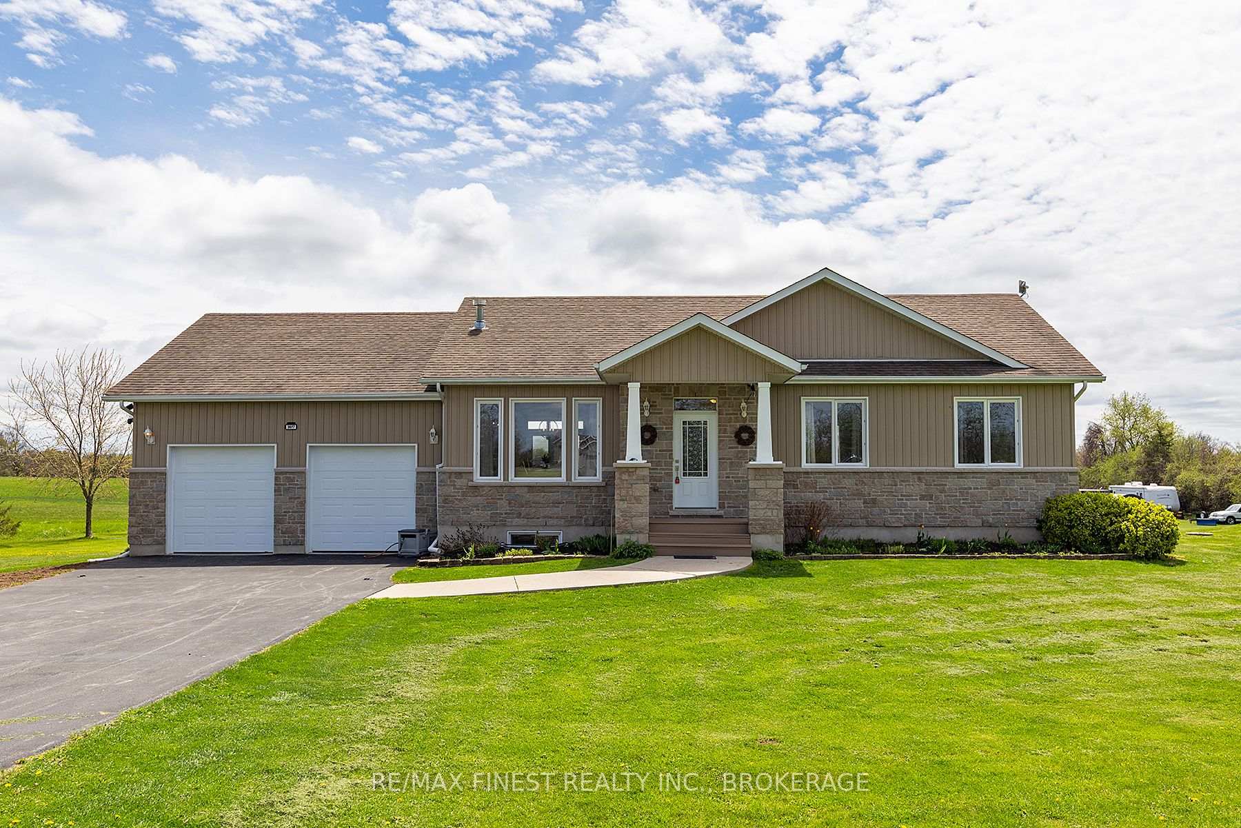 Photo 2 of 3077 Railton Road, Frontenac, Frontenac South — HOMEH