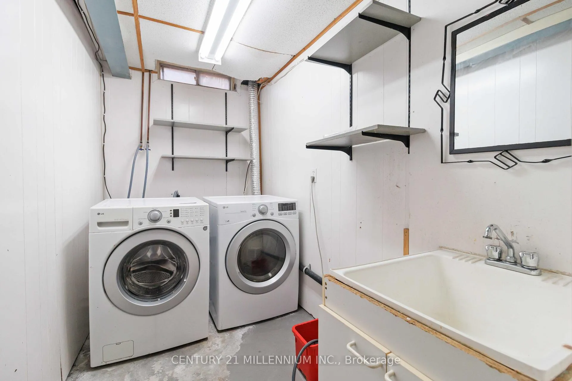 Photo 24 of 53 Courtleigh Square, Brampton, Heart Lake East — HOMEH