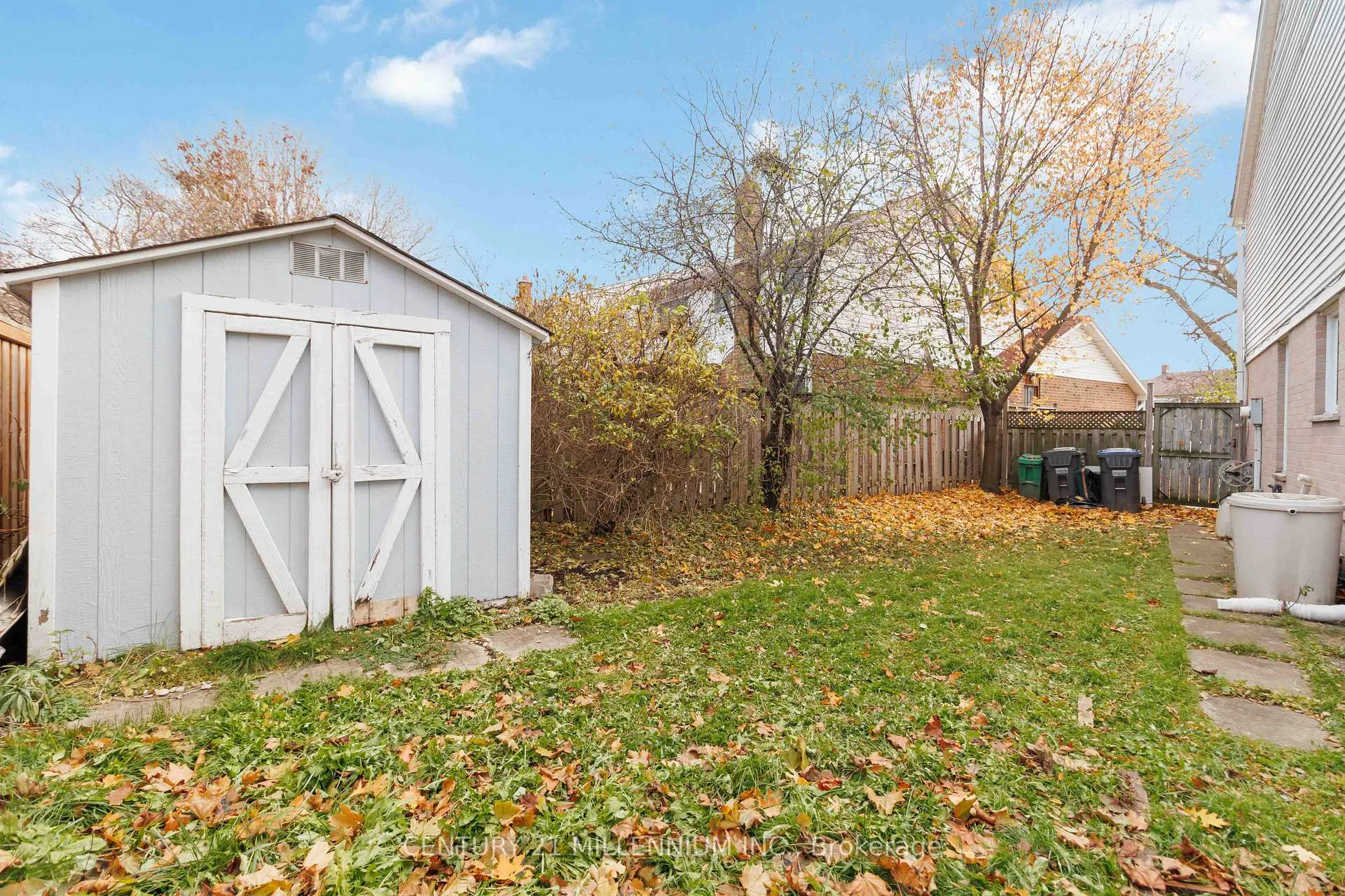 Photo 25 of 53 Courtleigh Square, Brampton, Heart Lake East — HOMEH