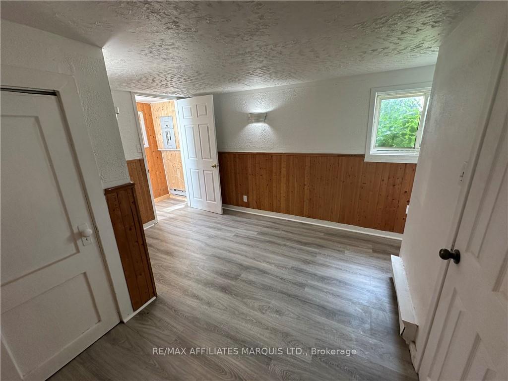 Photo 17 of 731 Gloucester Street N, Cornwall — HOMEH