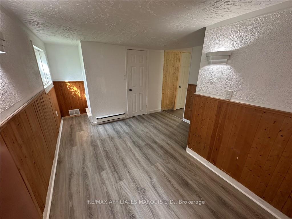 Photo 18 of 731 Gloucester Street N, Cornwall — HOMEH