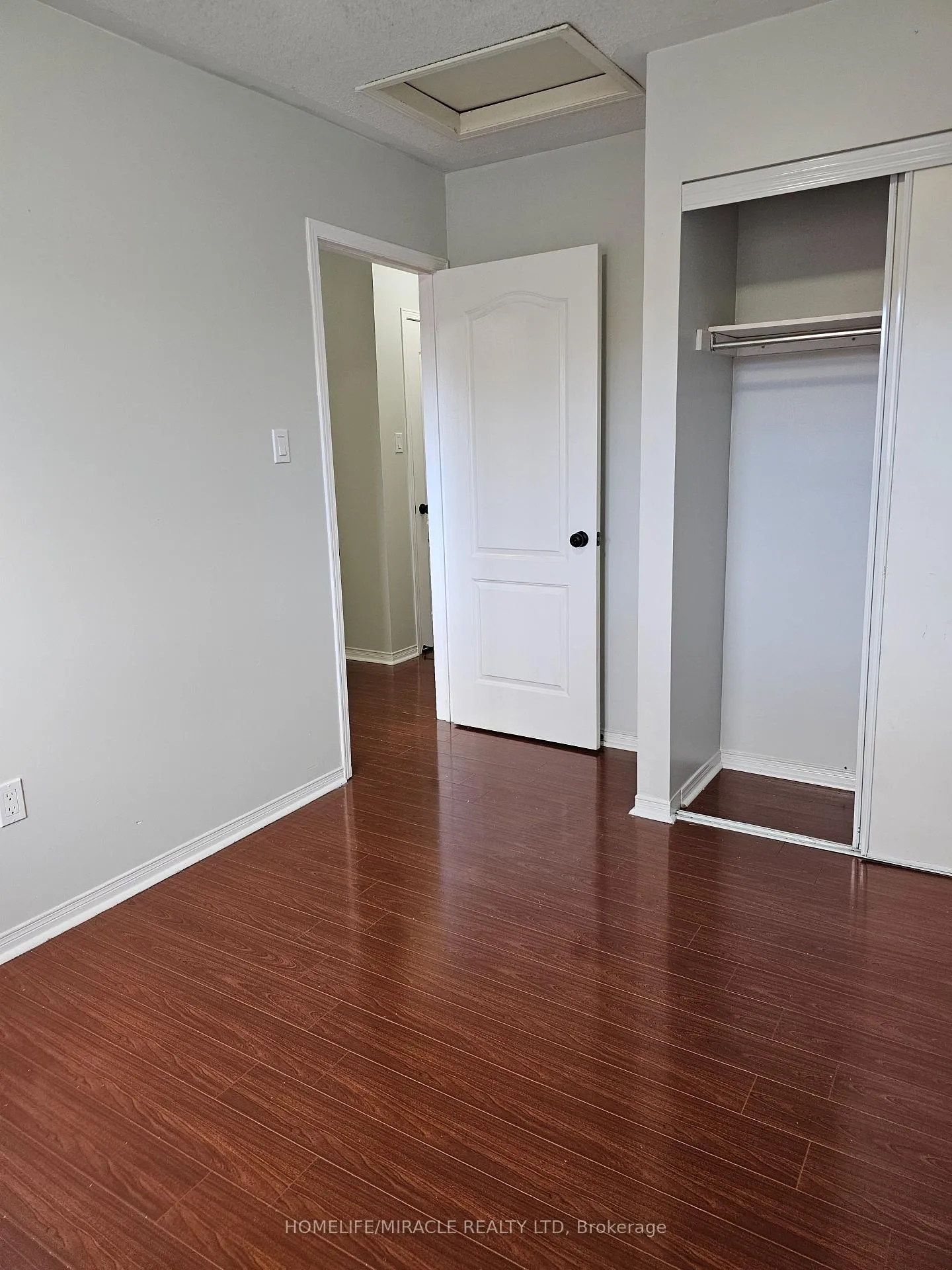 Photo 18 of 20 Whiteface Crescent, Brampton, Fletcher's Meadow — HOMEH