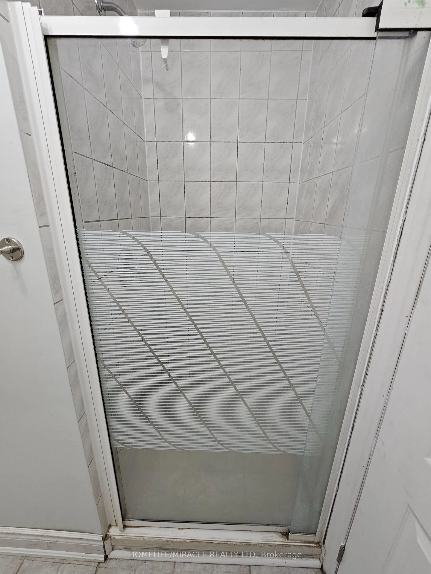Photo 29 of 20 Whiteface Crescent, Brampton, Fletcher's Meadow — HOMEH