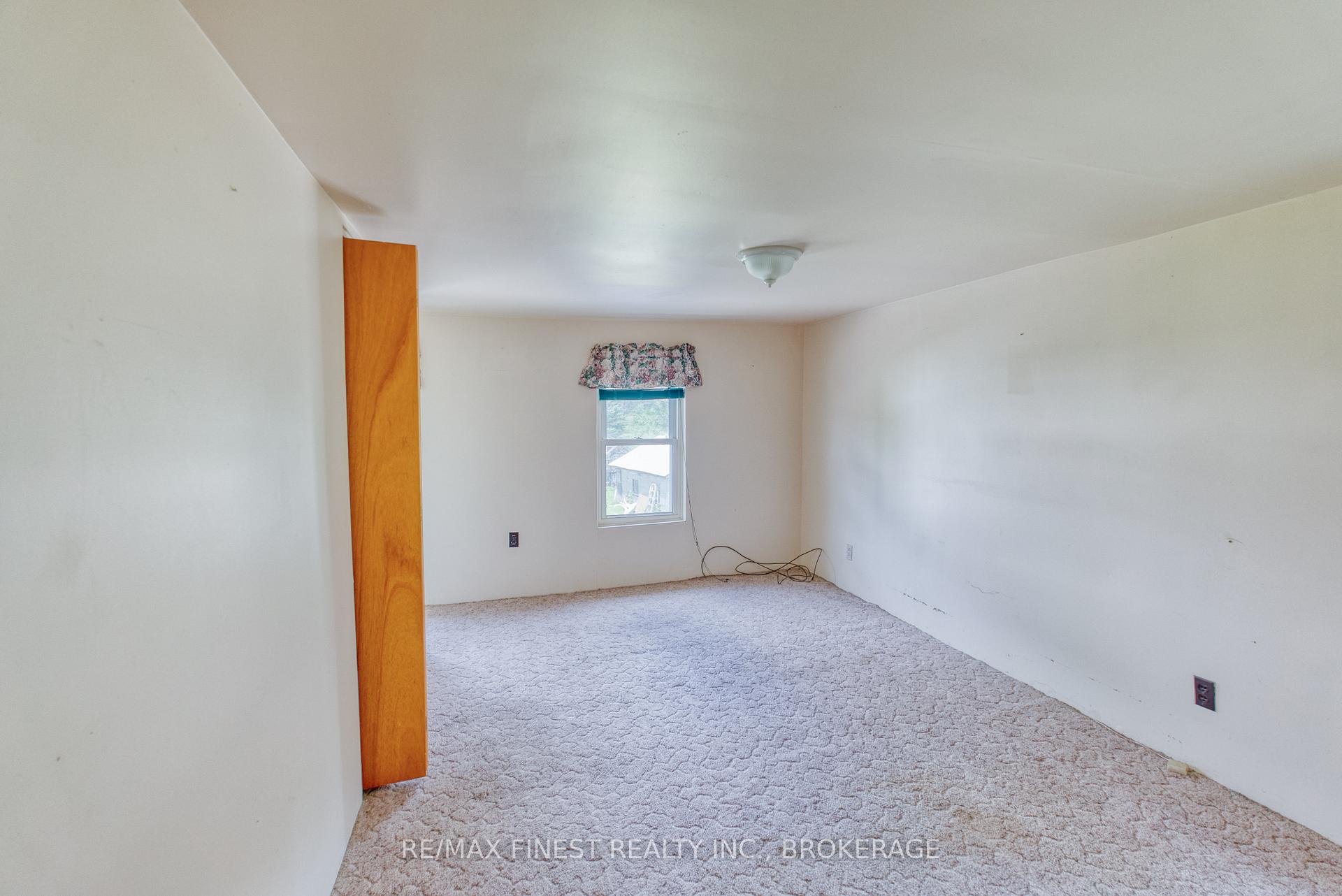 Photo 19 of 1039 Brock Road, Frontenac, Frontenac Centre — HOMEH