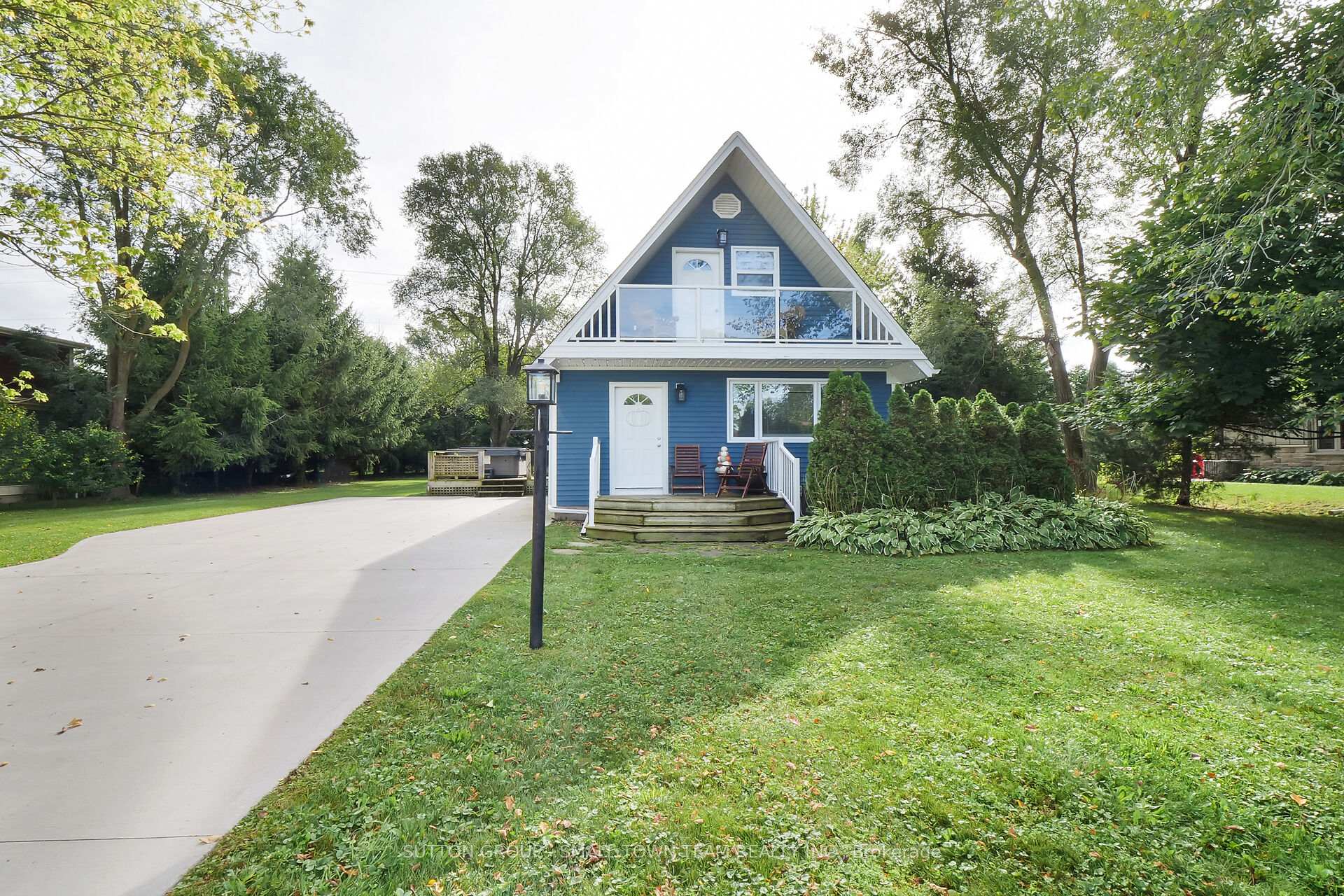 Front of 71236 Sandra Street
