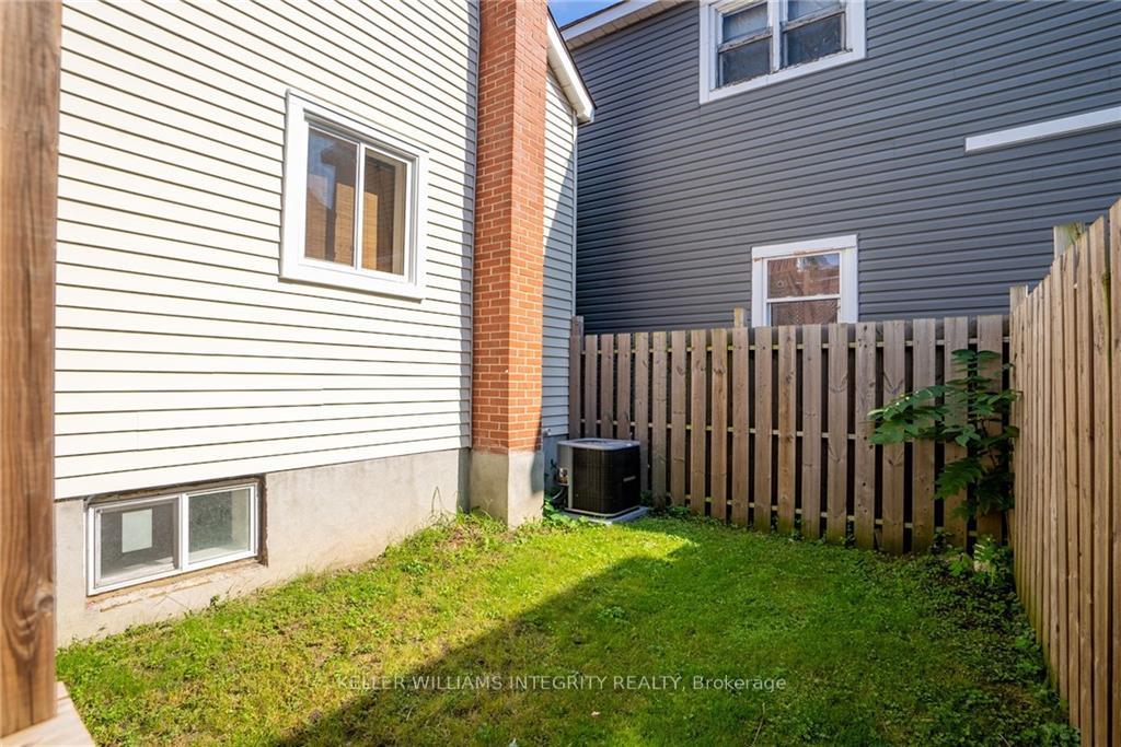 Photo 15 of 328 Marlborough Street, Cornwall — HOMEH