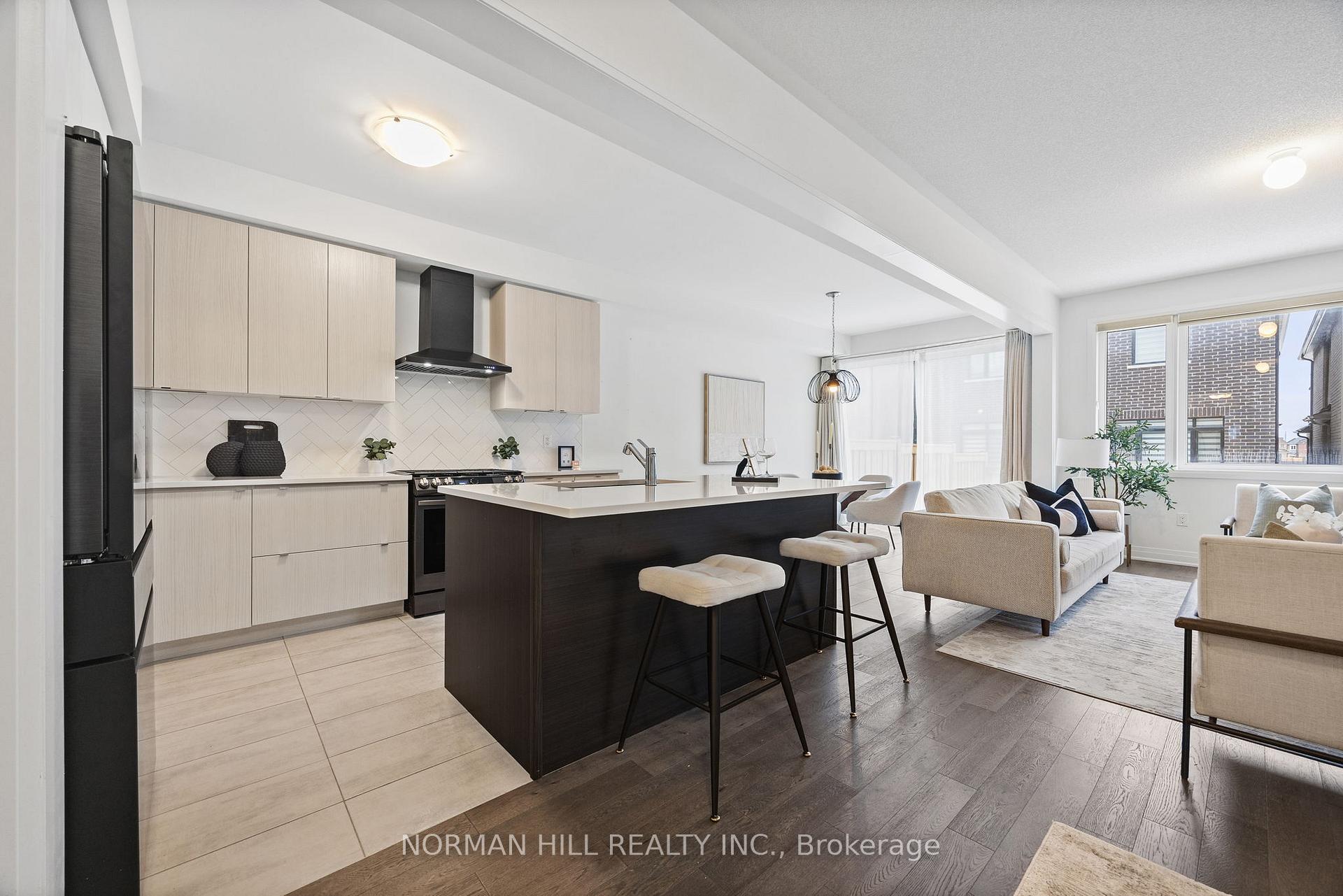 Photo 10 of 45 Spinland Street, Caledon, Rural Caledon — HOMEH