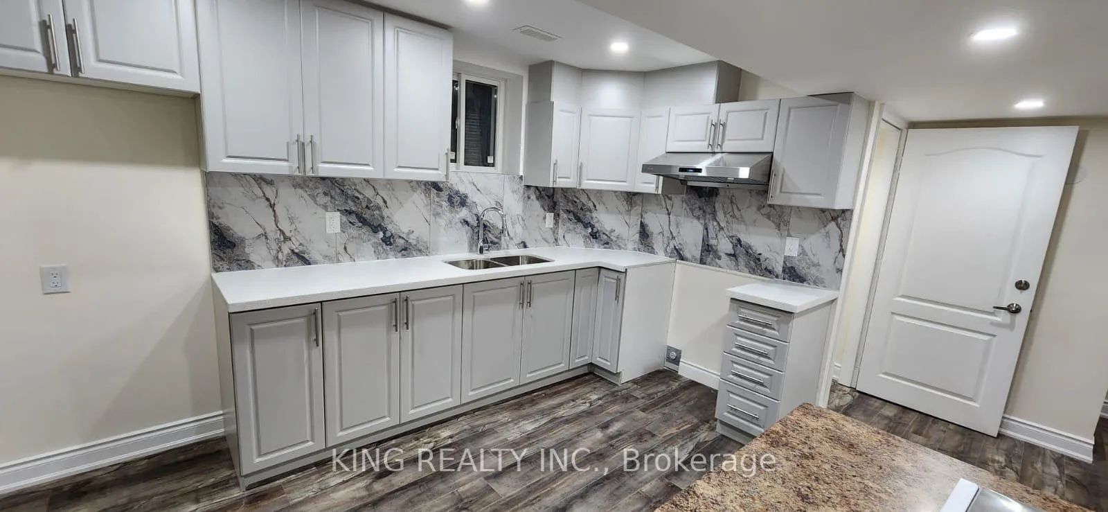 Photo 13 of 46 Meadowcrest Lane, Brampton, Northwest Brampton — HOMEH