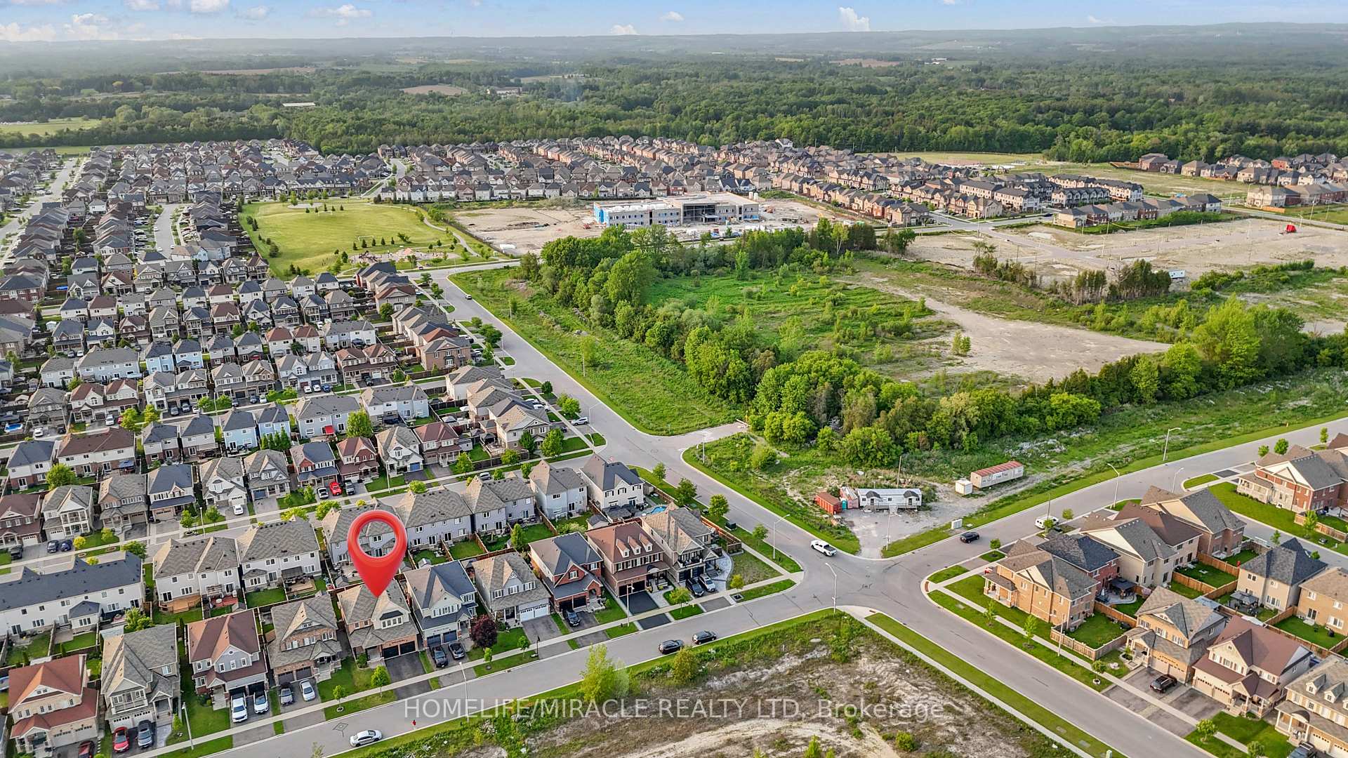 Photo 3 of 26 Kenneth Cole Drive, Clarington, Bowmanville — HOMEH