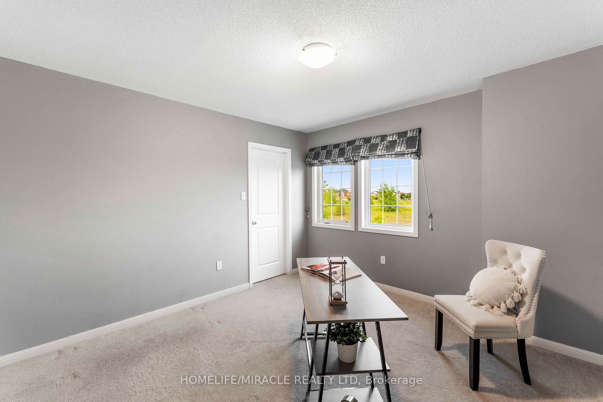 Photo 23 of 26 Kenneth Cole Drive, Clarington, Bowmanville — HOMEH