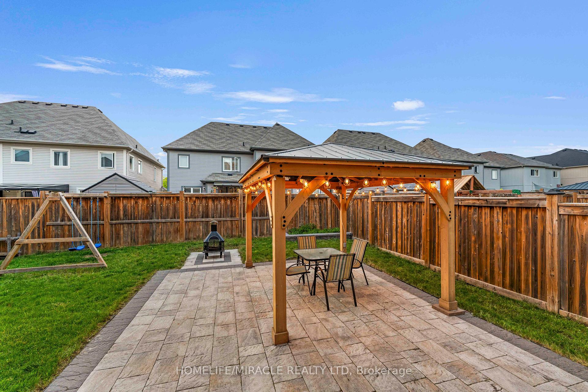 Photo 47 of 26 Kenneth Cole Drive, Clarington, Bowmanville — HOMEH