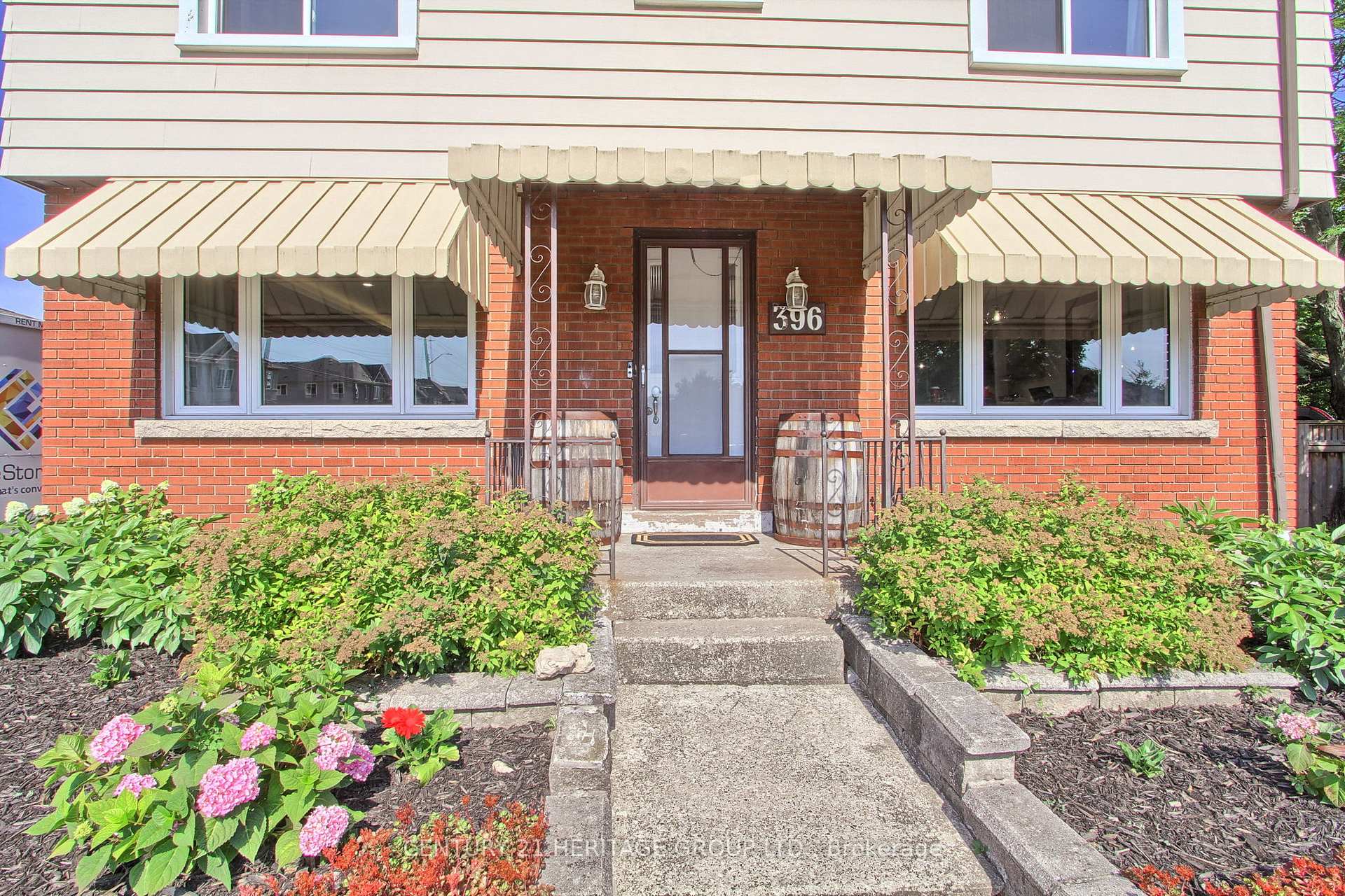 Photo 2 of 396 East 16th Street, Hamilton, Hill Park — HOMEH