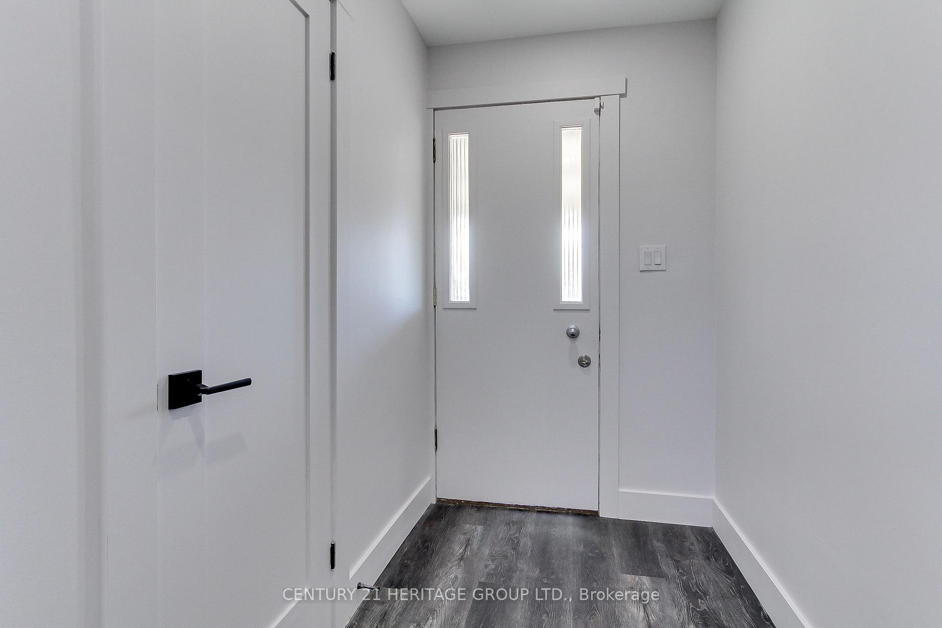 Photo 5 of 396 East 16th Street, Hamilton, Hill Park — HOMEH