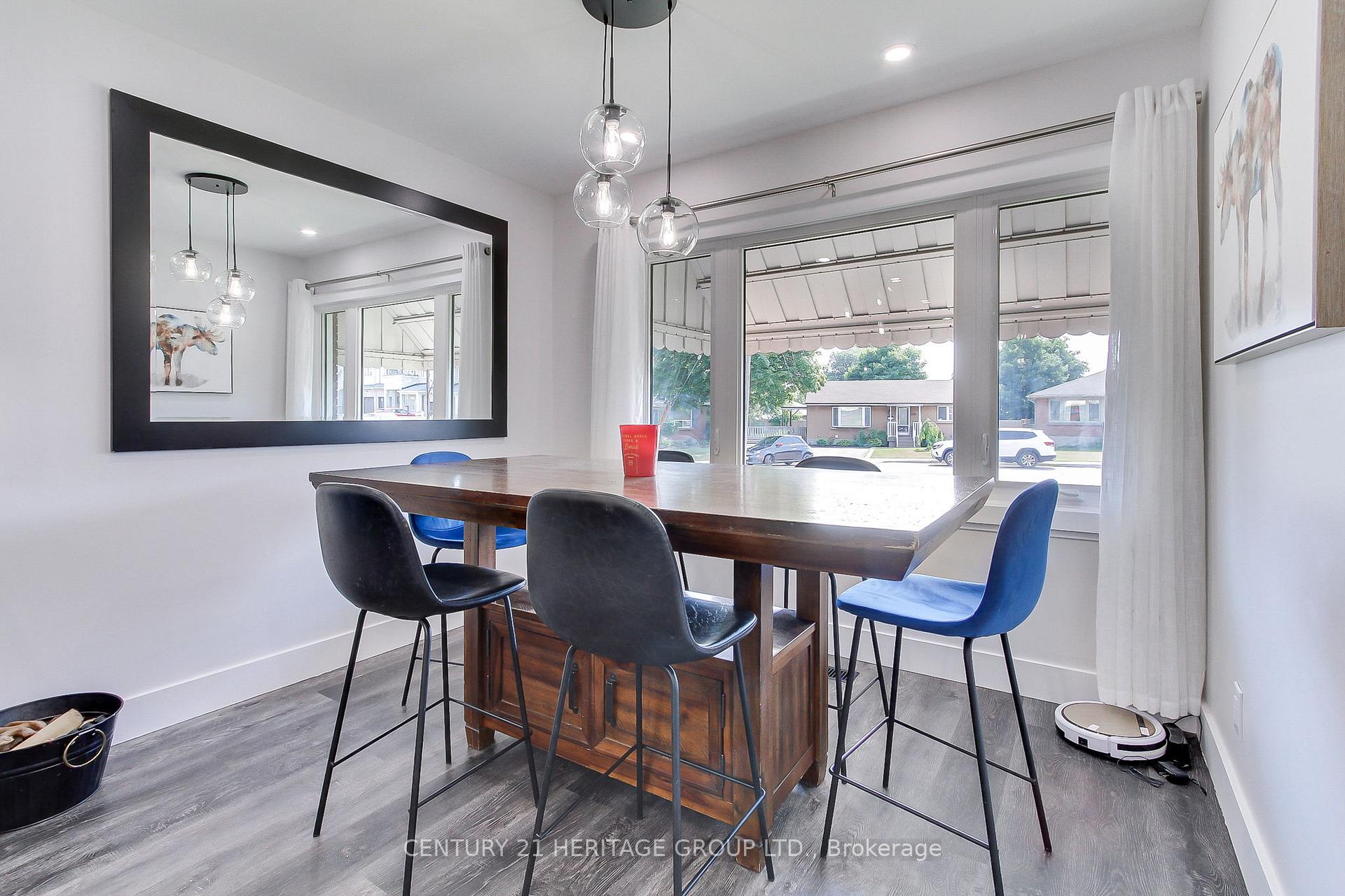 Photo 13 of 396 East 16th Street, Hamilton, Hill Park — HOMEH