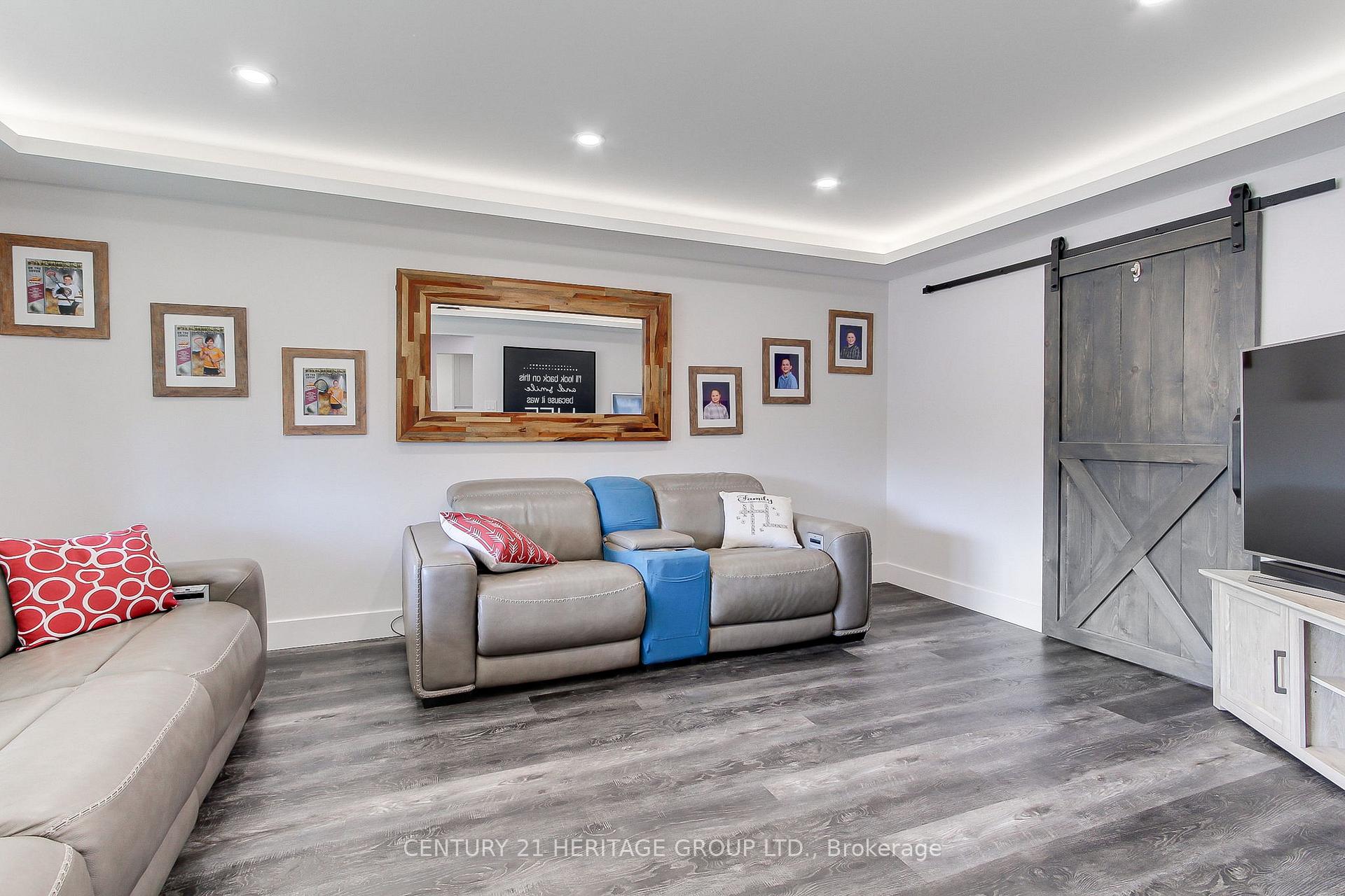 Photo 14 of 396 East 16th Street, Hamilton, Hill Park — HOMEH