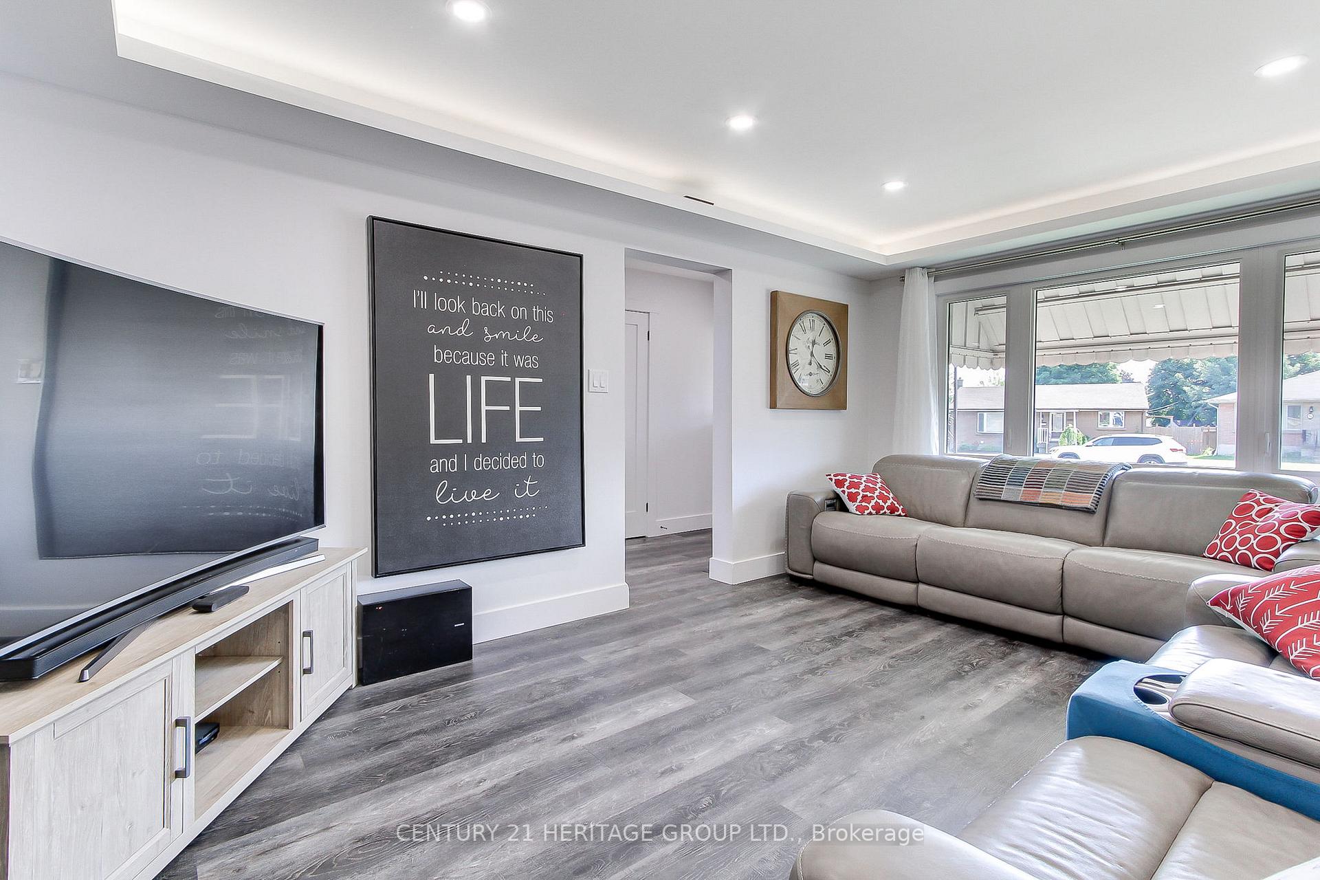 Photo 16 of 396 East 16th Street, Hamilton, Hill Park — HOMEH