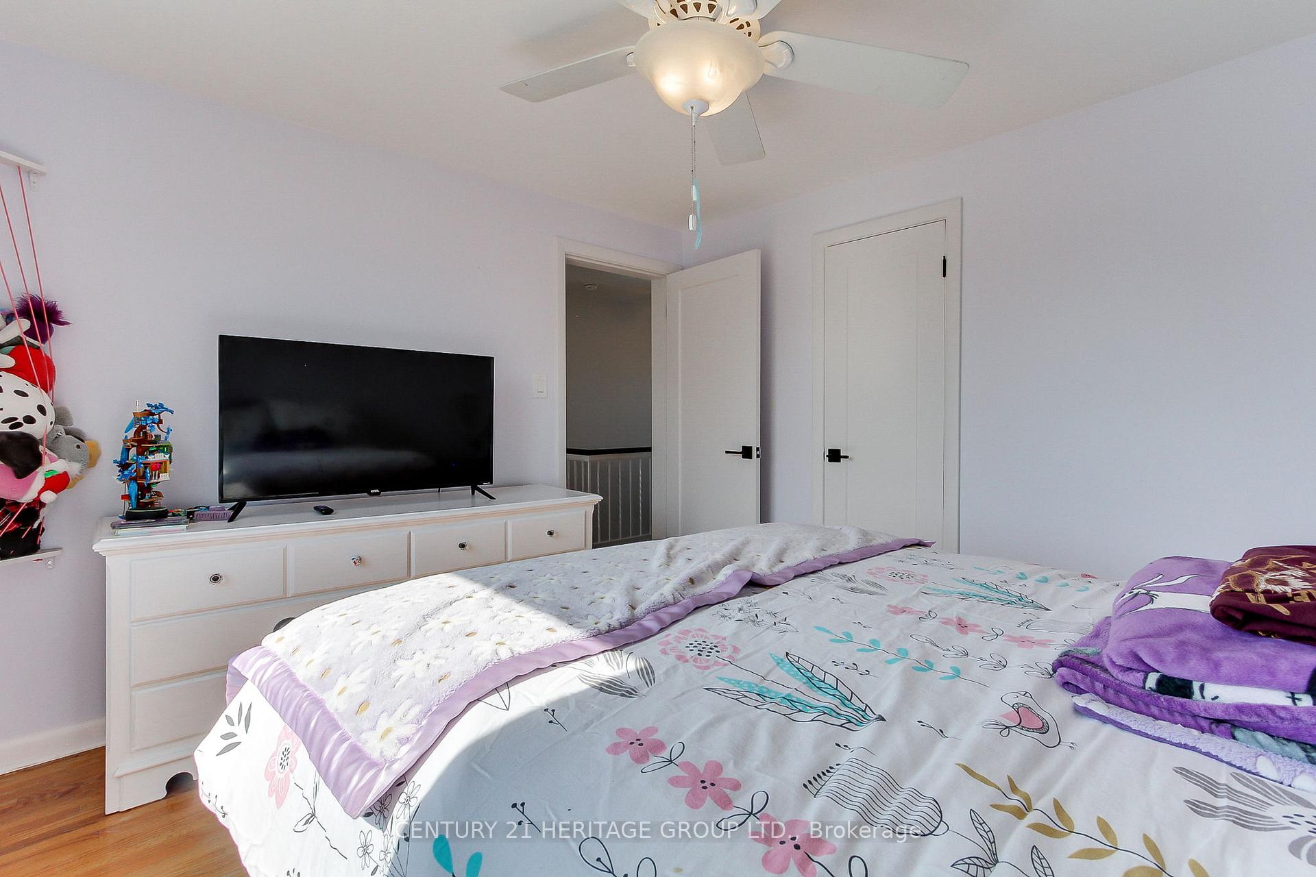 Photo 19 of 396 East 16th Street, Hamilton, Hill Park — HOMEH