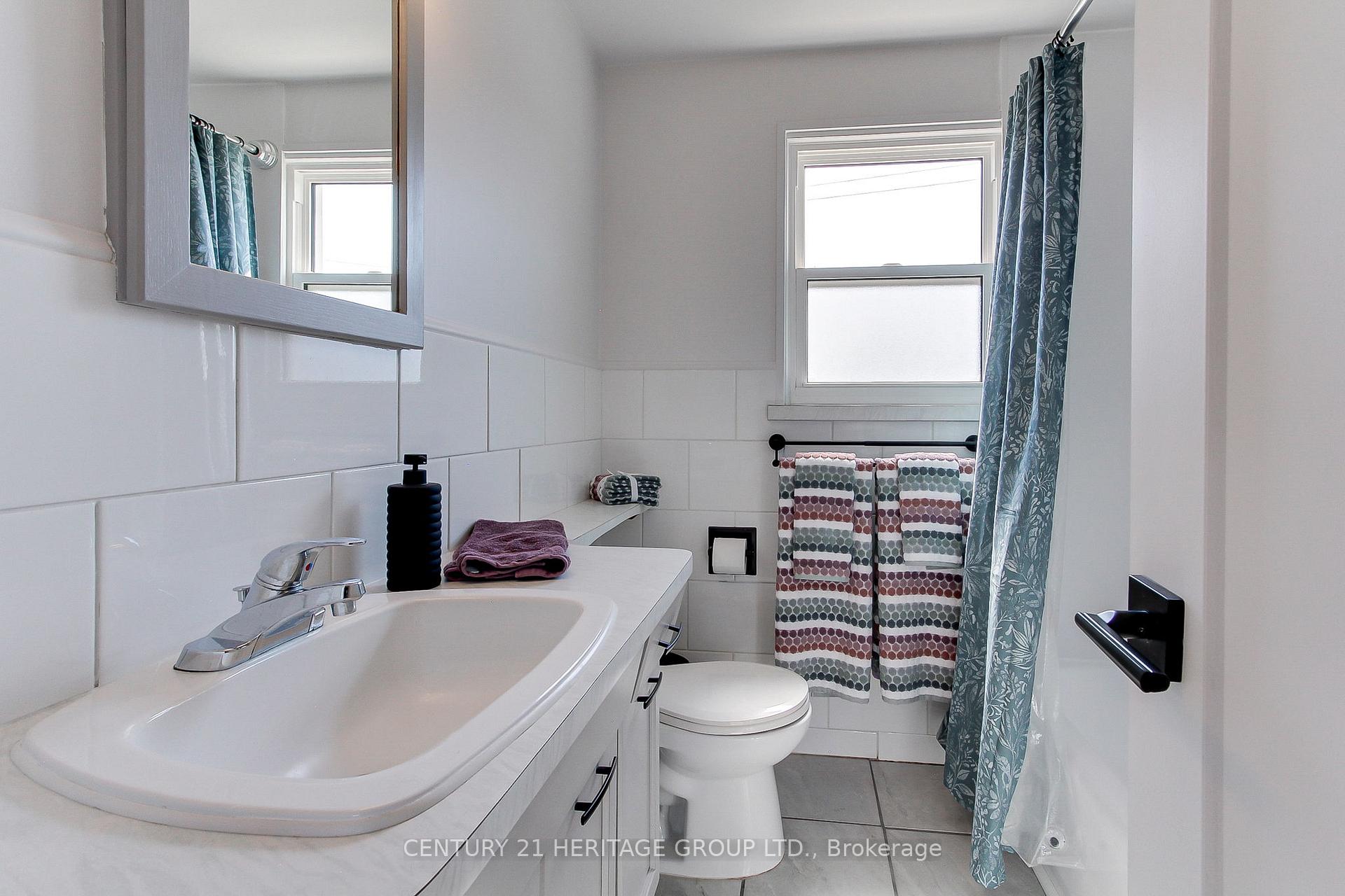Photo 26 of 396 East 16th Street, Hamilton, Hill Park — HOMEH