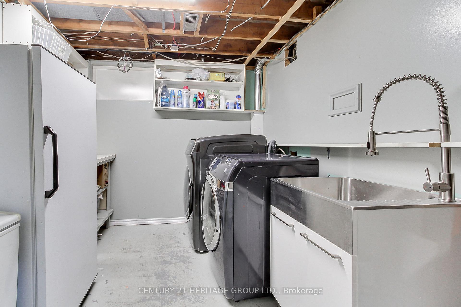 Photo 30 of 396 East 16th Street, Hamilton, Hill Park — HOMEH