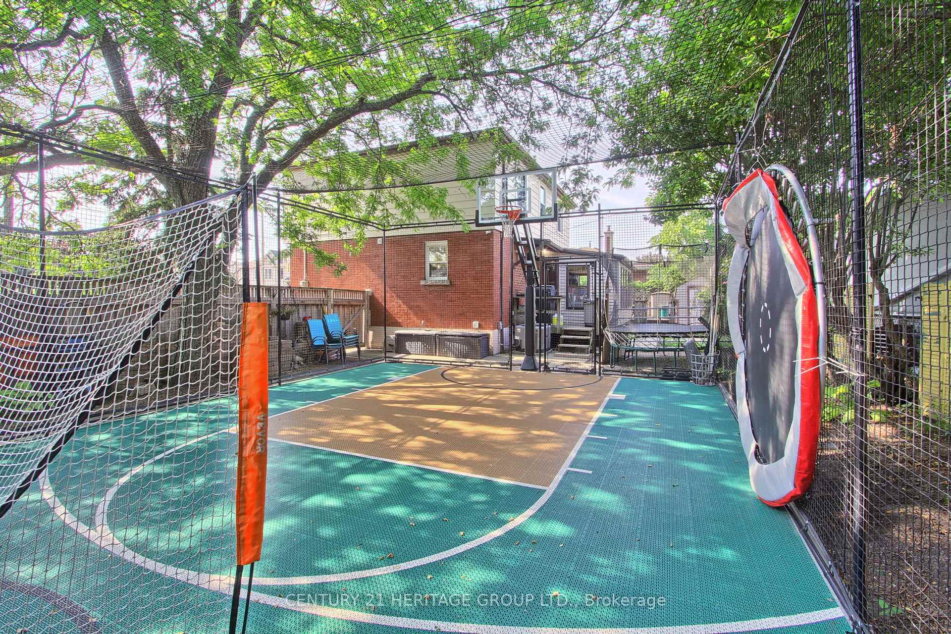 Photo 35 of 396 East 16th Street, Hamilton, Hill Park — HOMEH