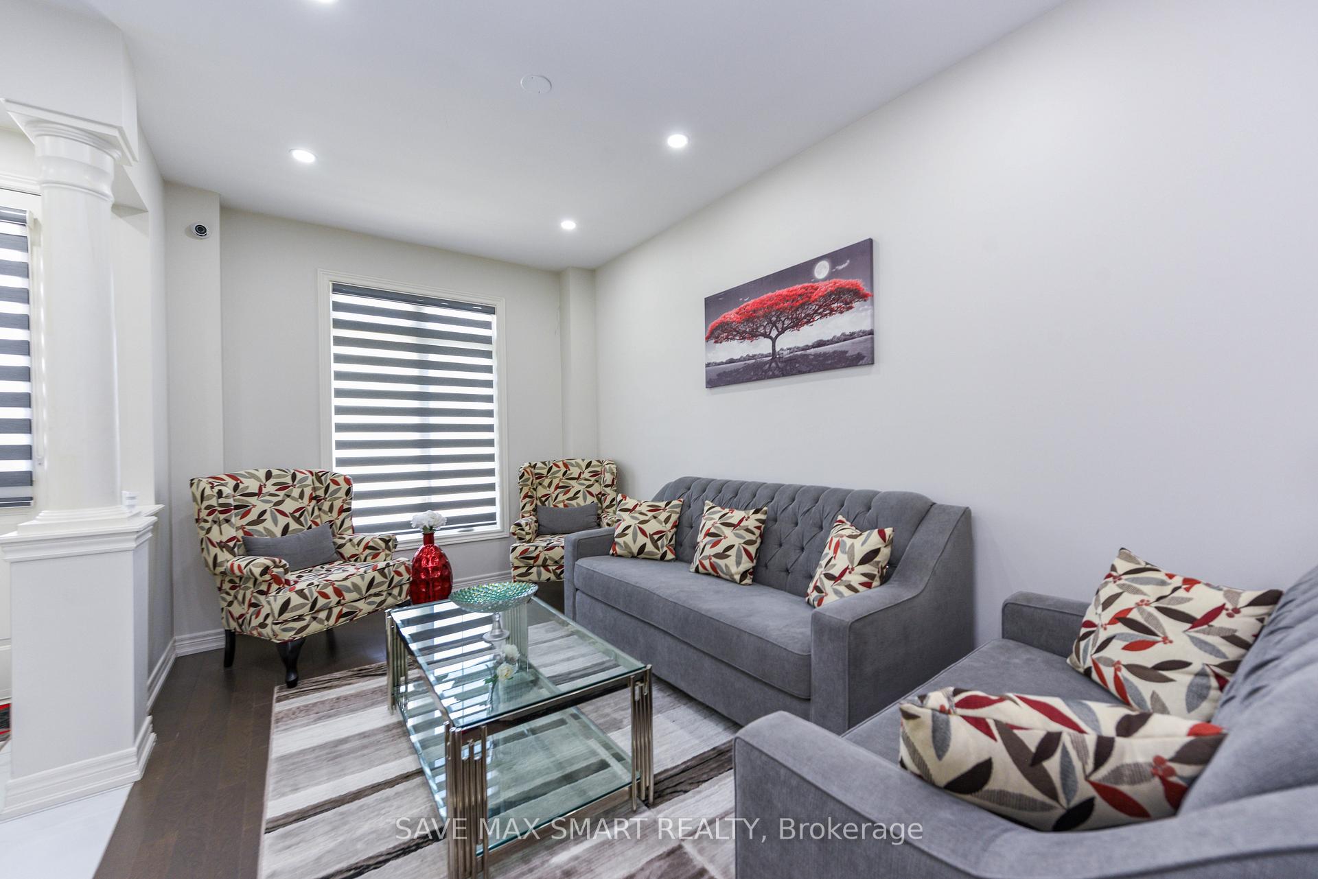 Photo 4 of 50 Unwind Crescent, Brampton, Credit Valley — HOMEH