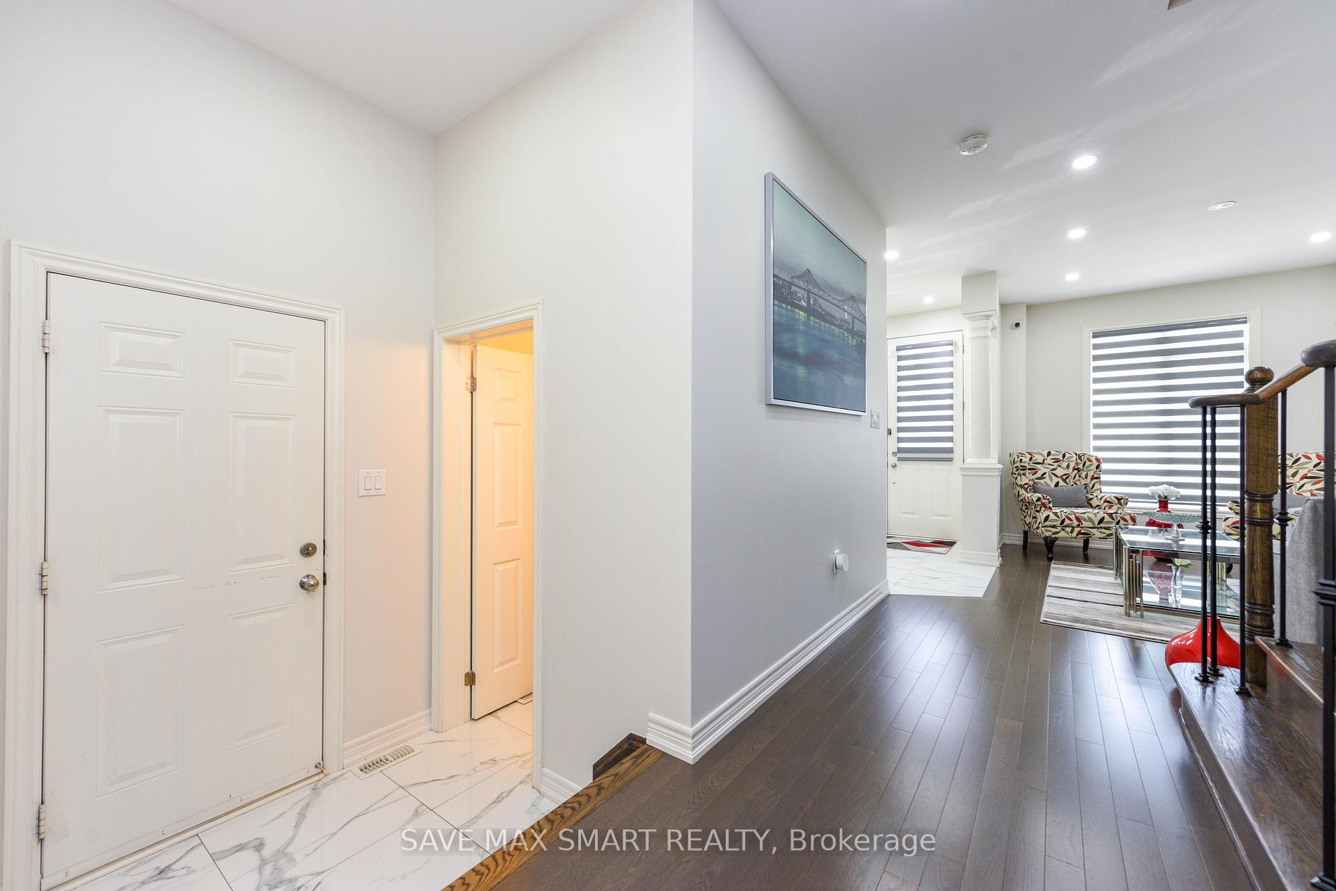 Photo 10 of 50 Unwind Crescent, Brampton, Credit Valley — HOMEH